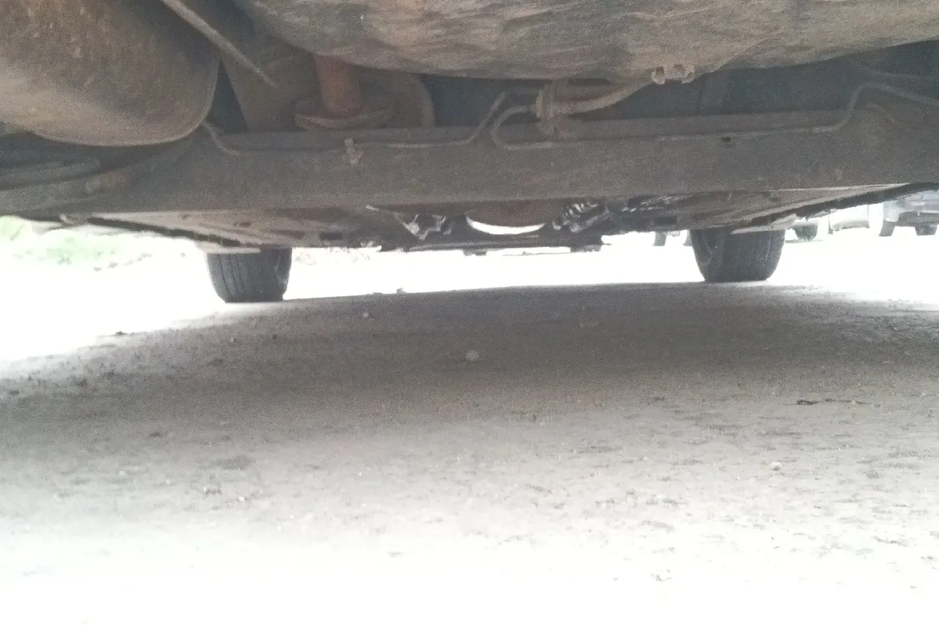 2013 Venucia R50 1.6L 117HP L4 4AT,autocango,china used car exporter,china ev exporter,chinese used car exporter,chinese used ev exporter