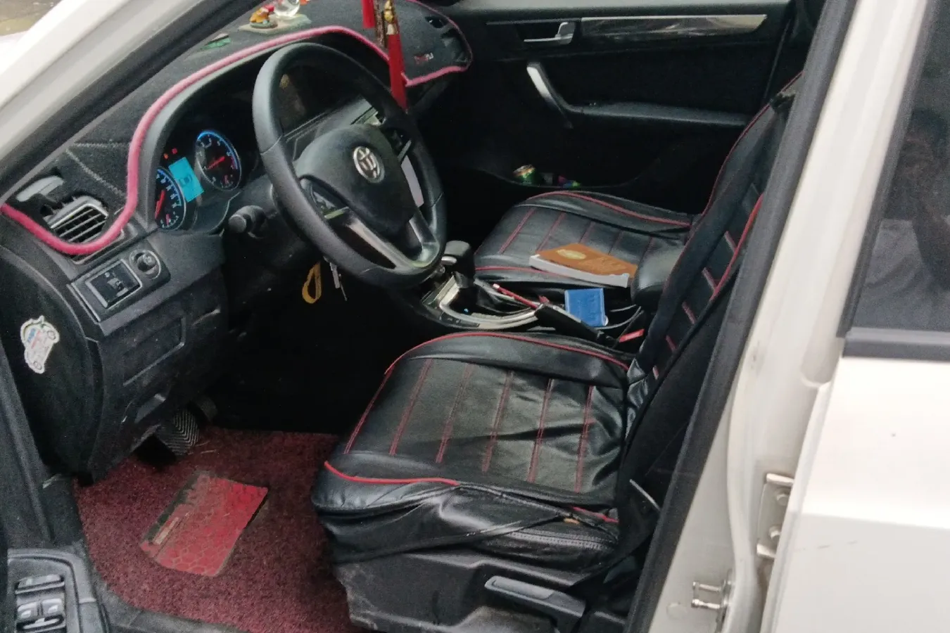 2012 Brilliance Auto V5 1.5T 136HP L4 5AT,autocango,china used car exporter,china ev exporter,chinese used car exporter,chinese used ev exporter