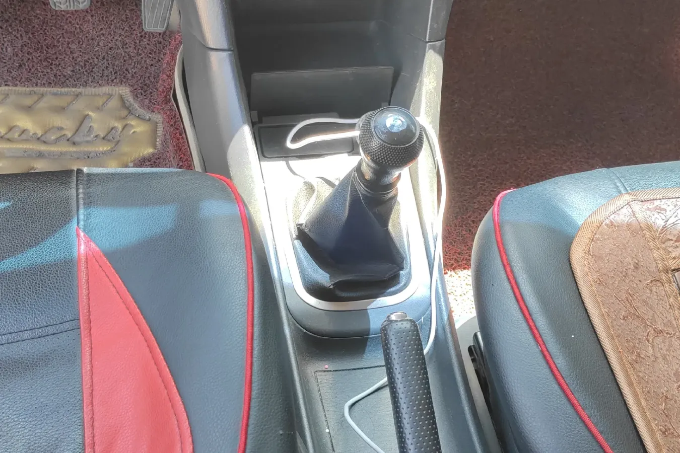 2010 HaiMa Preema 1.6L 120HP L4 5MT,autocango,china used car exporter,china ev exporter,chinese used car exporter,chinese used ev exporter