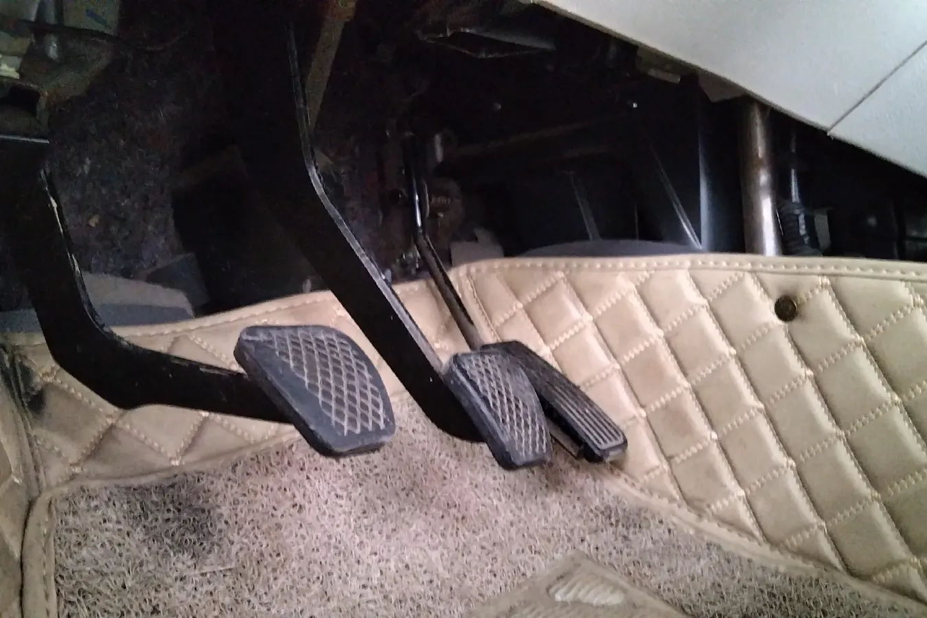 2014 Everus S1 1.3L 82HP L4 5MT,autocango,china used car exporter,china ev exporter,chinese used car exporter,chinese used ev exporter