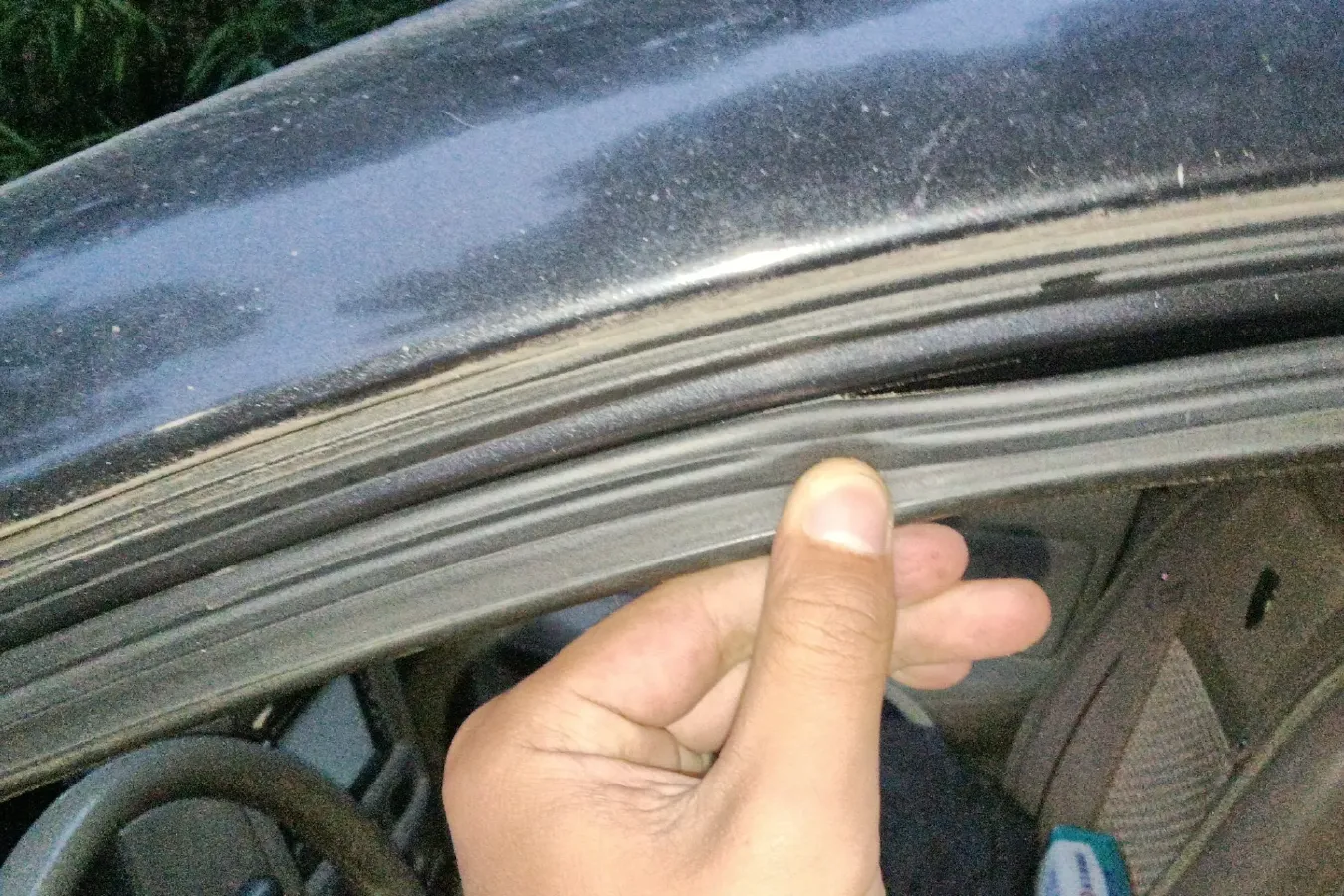 2011 FAW Senia M80 1.5L 109HP L4 5MT,autocango,china used car exporter,china ev exporter,chinese used car exporter,chinese used ev exporter