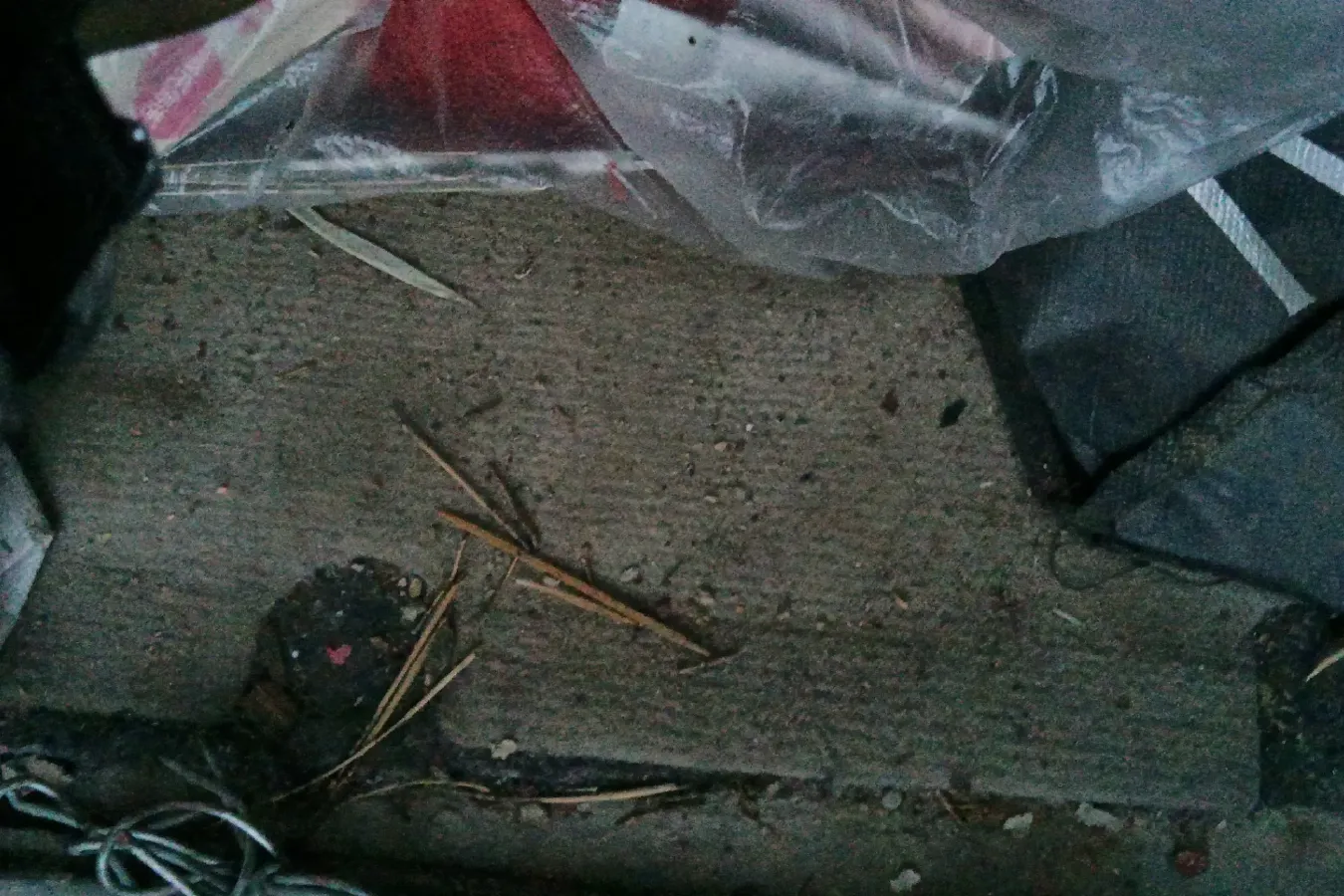 2011 FAW Senia M80 1.5L 109HP L4 5MT,autocango,china used car exporter,china ev exporter,chinese used car exporter,chinese used ev exporter