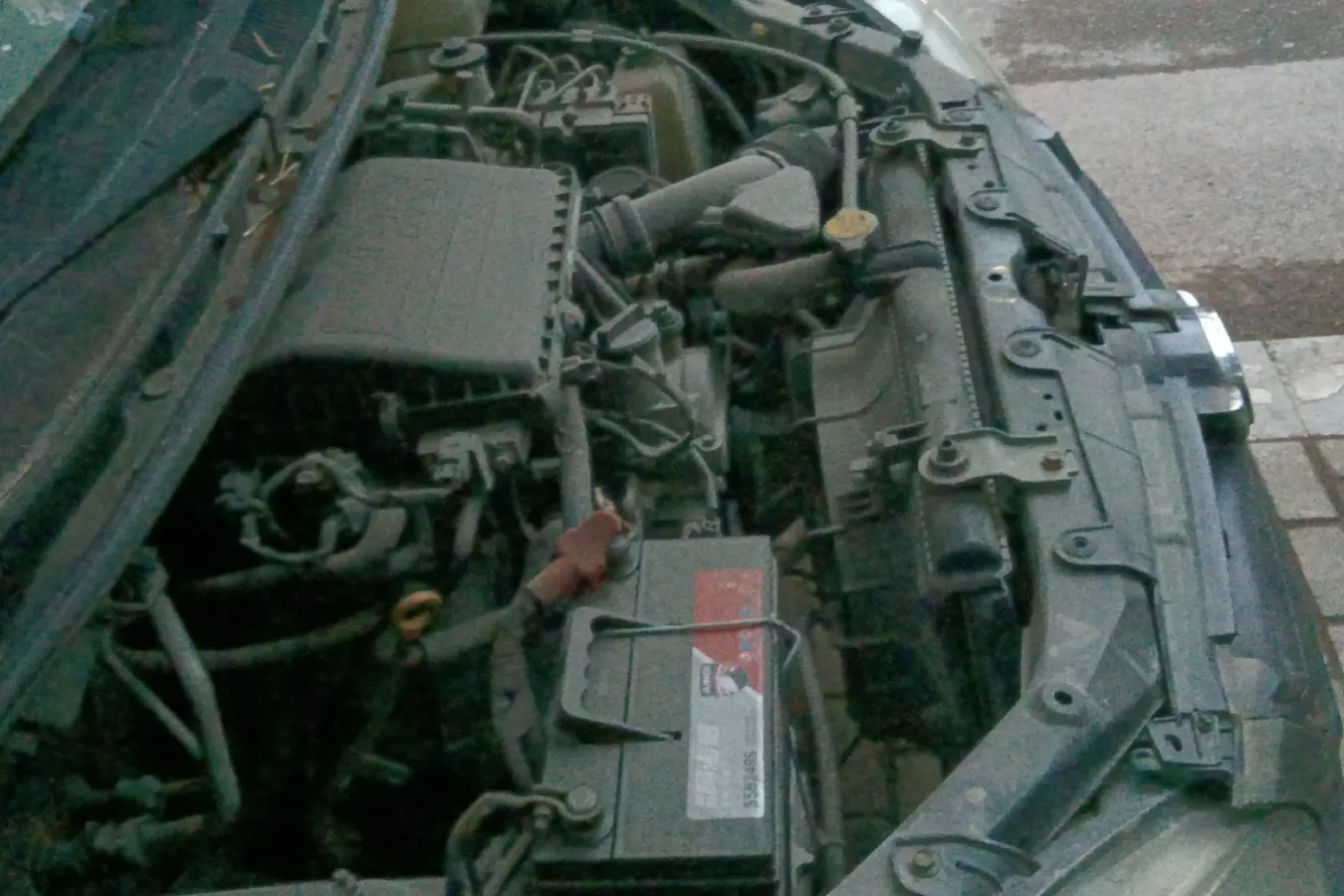 2011 FAW Senia M80 1.5L 109HP L4 5MT,autocango,china used car exporter,china ev exporter,chinese used car exporter,chinese used ev exporter