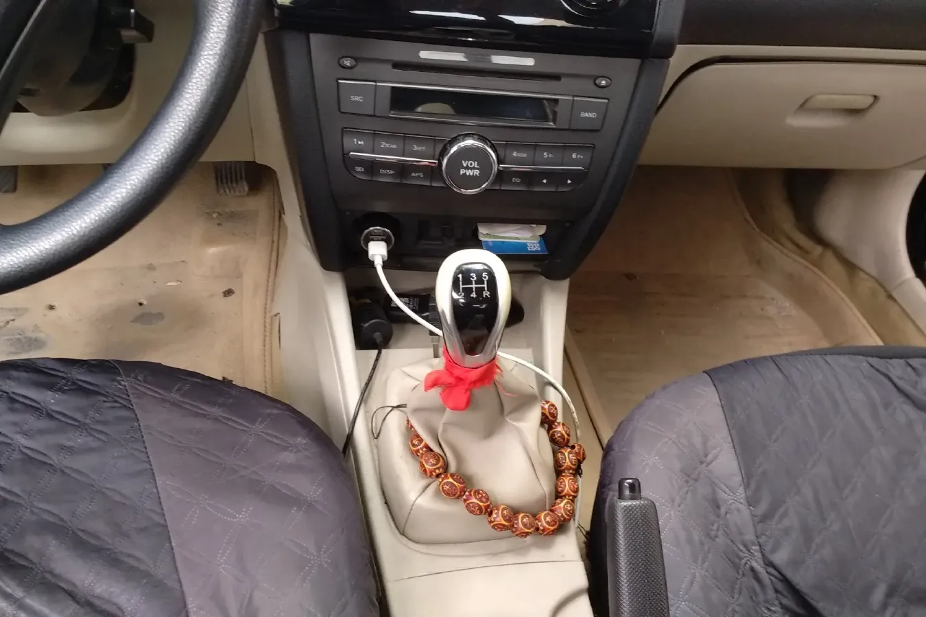 2012 Soueast V3 1.5L 120HP L4 5MT,autocango,china used car exporter,china ev exporter,chinese used car exporter,chinese used ev exporter