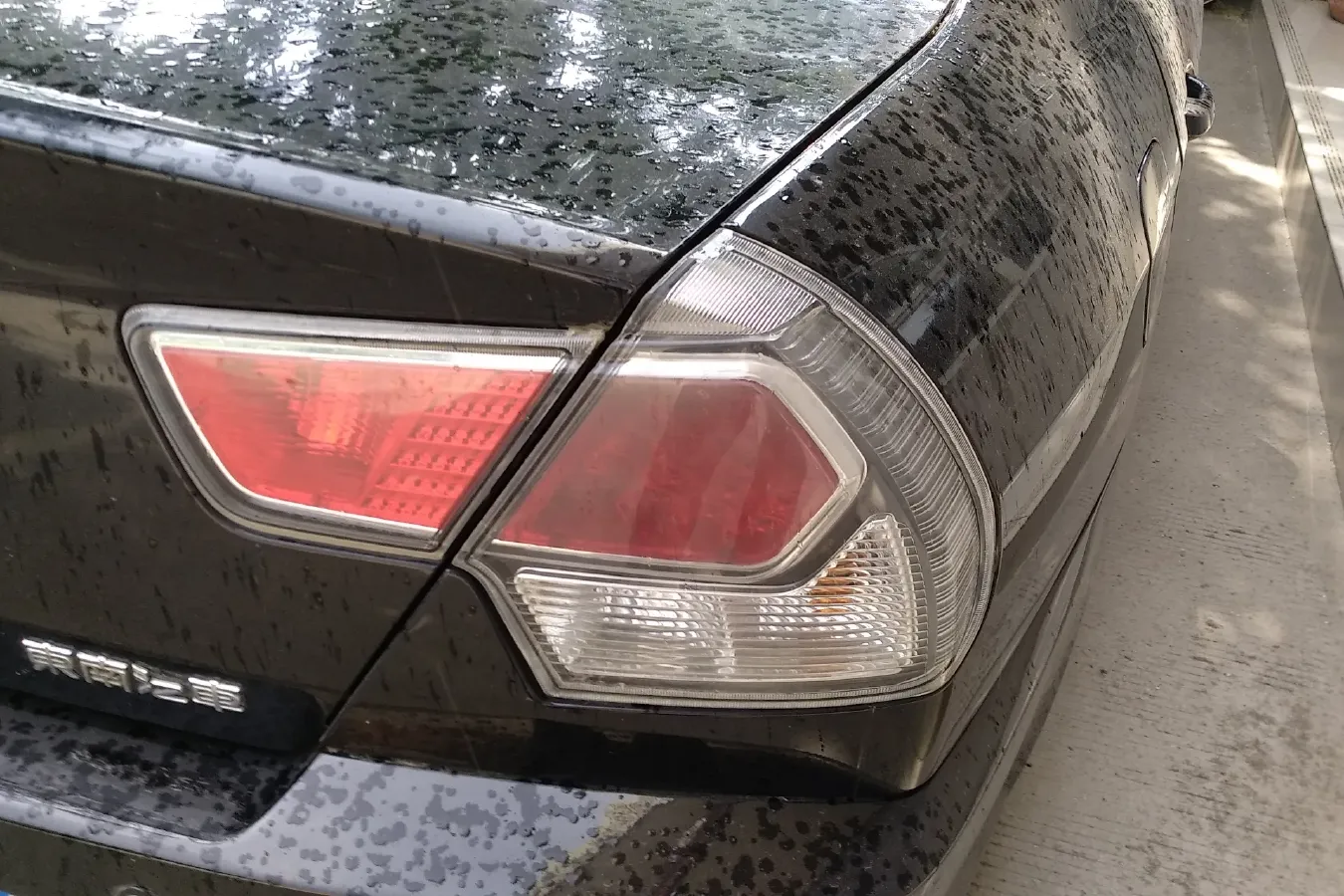 2012 Soueast V3 1.5L 120HP L4 5MT,autocango,china used car exporter,china ev exporter,chinese used car exporter,chinese used ev exporter