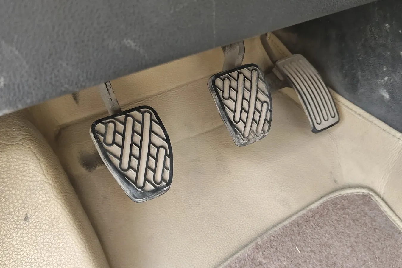 2008 Nissan Qashqai 1.6L 110HP L4 5MT,autocango,china used car exporter,china ev exporter,chinese used car exporter,chinese used ev exporter