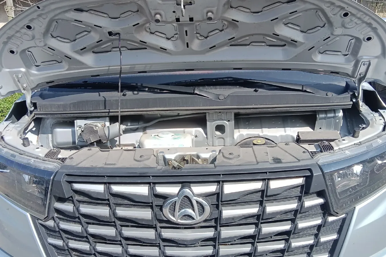 2022 ChangAn Kaicene ShenQi Plus 1.8L 139HP L4 5MT,autocango,china used car exporter,china ev exporter,chinese used car exporter,chinese used ev exporter