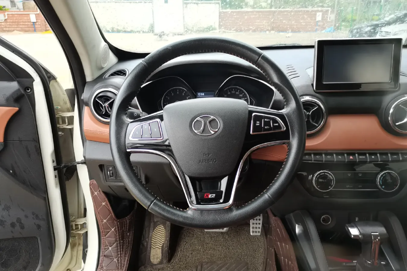 2016 BeiJing Auto Senova X35 1.5L 116HP L4 4AT,autocango,china used car exporter,china ev exporter,chinese used car exporter,chinese used ev exporter