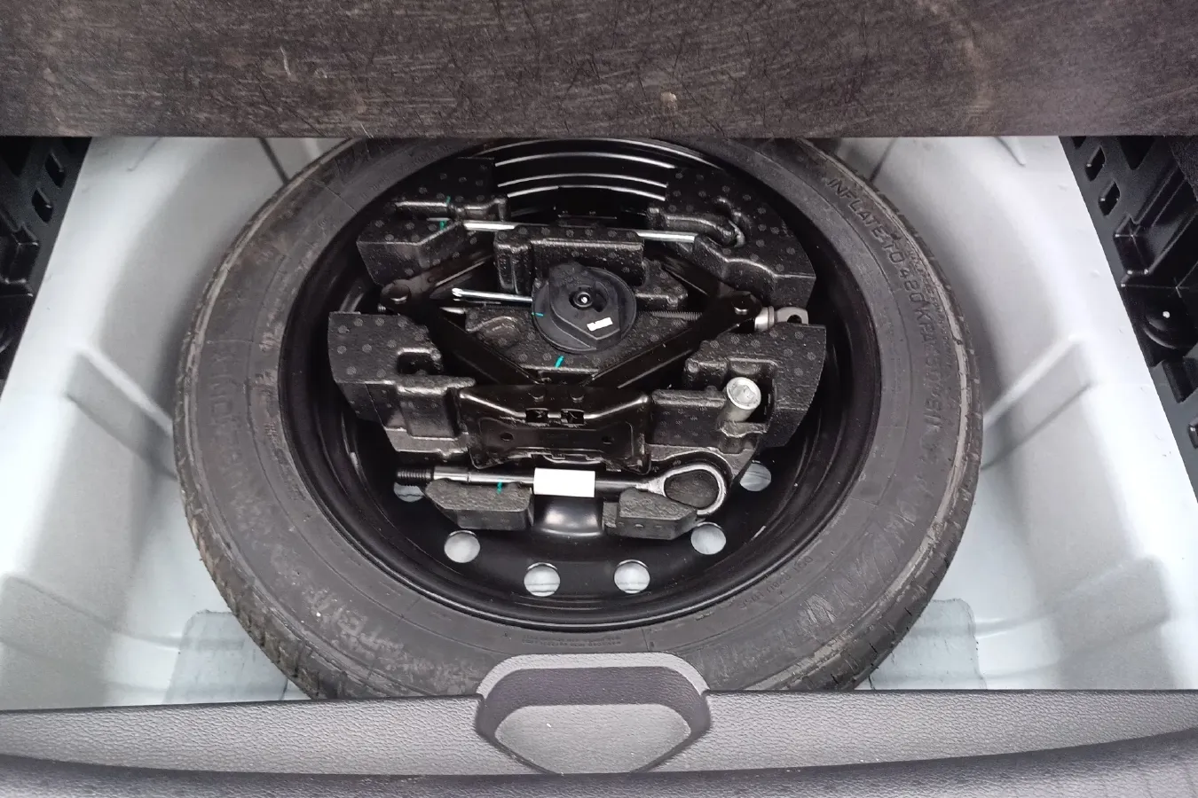 2020 Qoros 7 1.8T 231HP L4 7DCT,autocango,china used car exporter,china ev exporter,chinese used car exporter,chinese used ev exporter