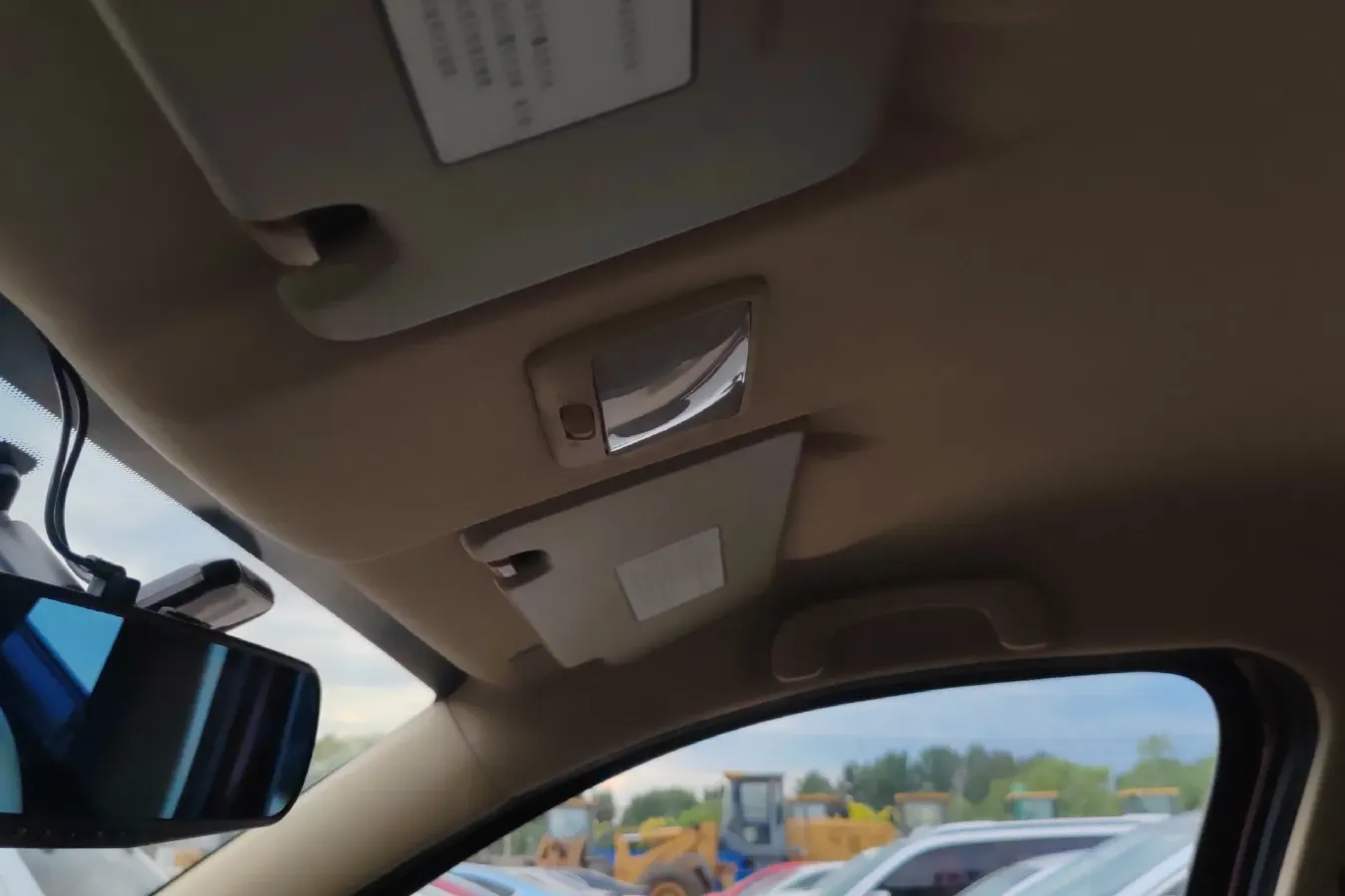 2014 DongFeng Forthing Joyear X3 1.5L 120HP L4 5MT,autocango,china used car exporter,china ev exporter,chinese used car exporter,chinese used ev exporter