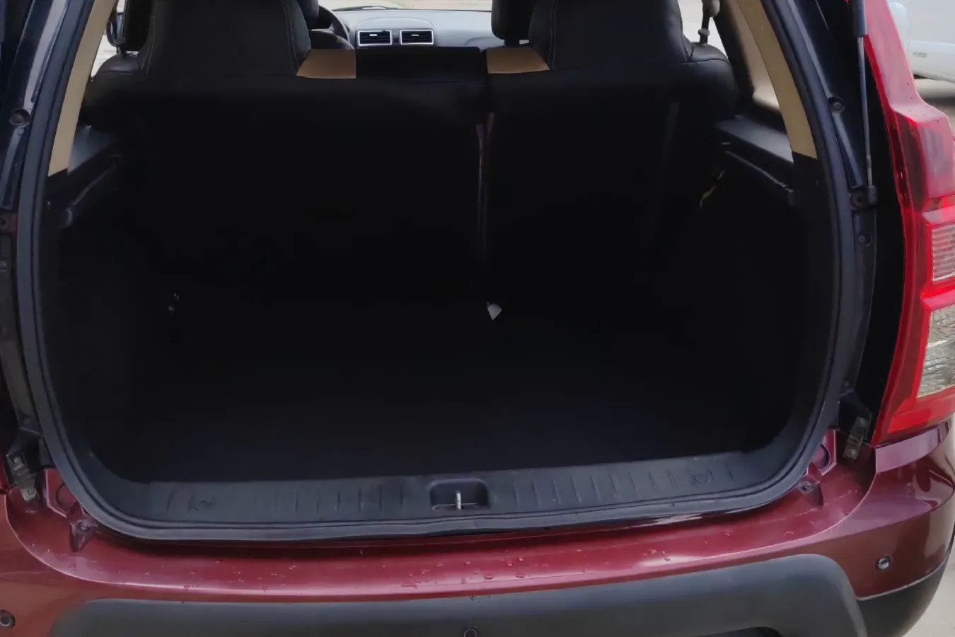 2014 DongFeng Forthing Joyear X3 1.5L 120HP L4 5MT,autocango,china used car exporter,china ev exporter,chinese used car exporter,chinese used ev exporter