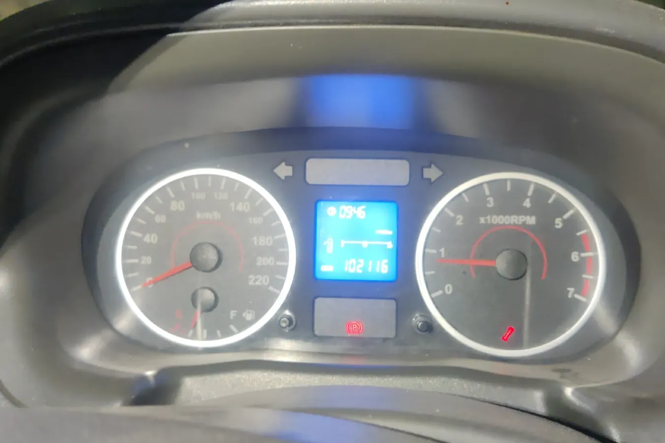 2011 Chery E5 1.5L 109HP L4 5MT,autocango,china used car exporter,china ev exporter,chinese used car exporter,chinese used ev exporter