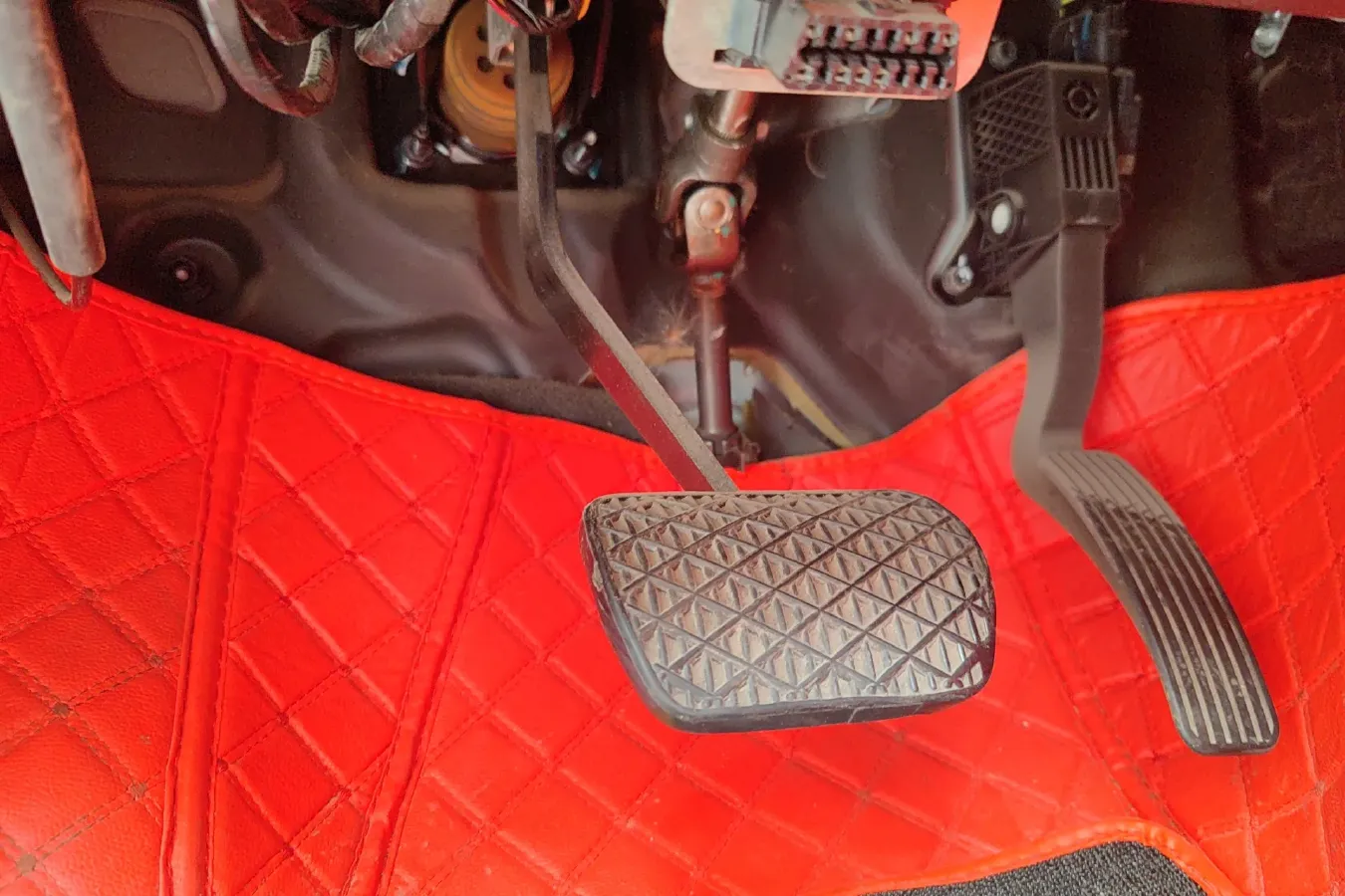 2014 Roewe W5 1.8T 160HP L4 6AT,autocango,china used car exporter,china ev exporter,chinese used car exporter,chinese used ev exporter