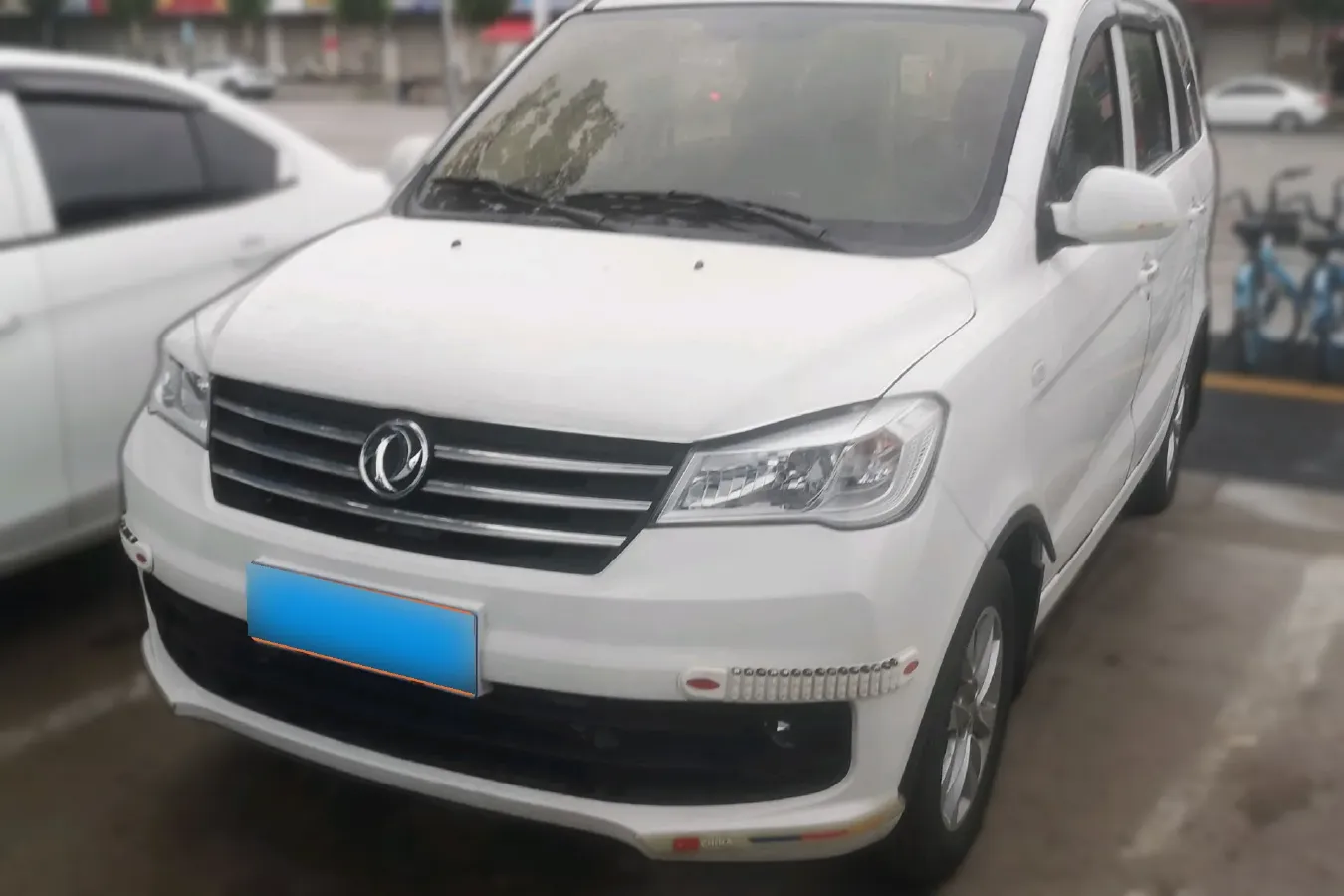 2018 DongFeng Fengon Fengon 330 1.5L 109HP L4 5MT,autocango,china used car exporter,china ev exporter,chinese used car exporter,chinese used ev exporter