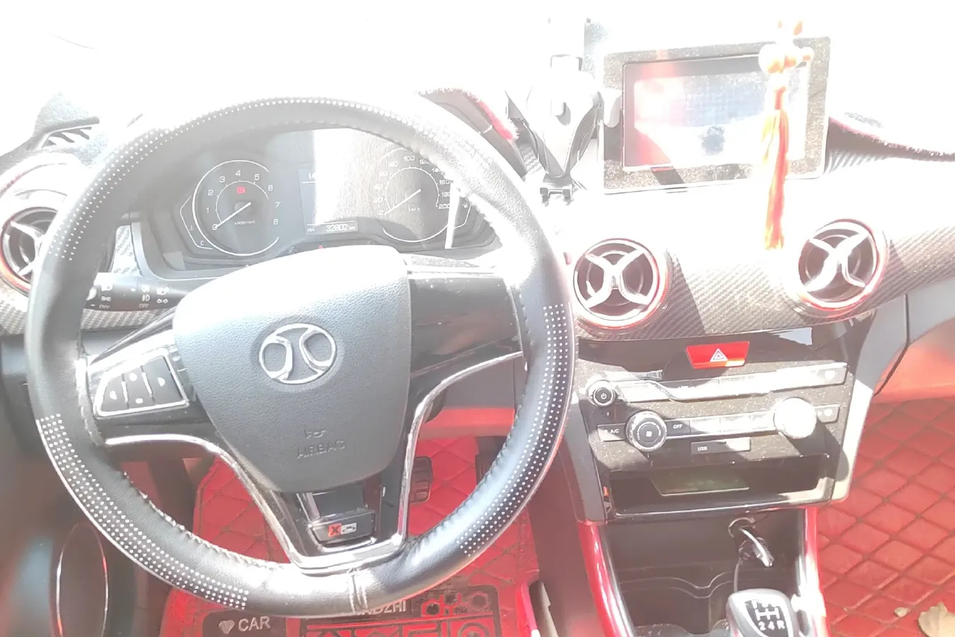 2015 BeiJing Auto Senova X25 1.5L 116HP L4 5MT,autocango,china used car exporter,china ev exporter,chinese used car exporter,chinese used ev exporter