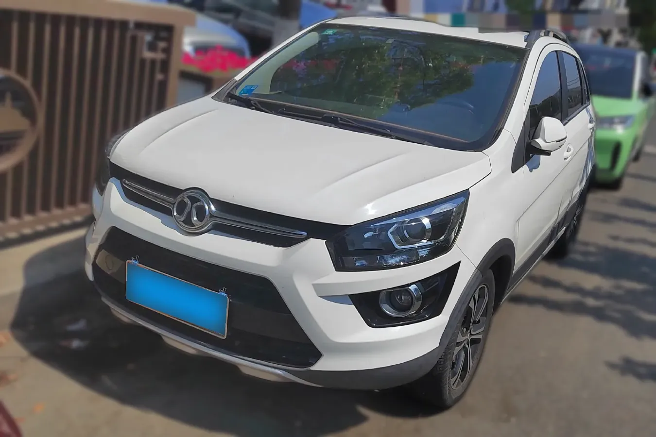 2015 BeiJing Auto Senova X25 1.5L 116HP L4 5MT,autocango,china used car exporter,china ev exporter,chinese used car exporter,chinese used ev exporter