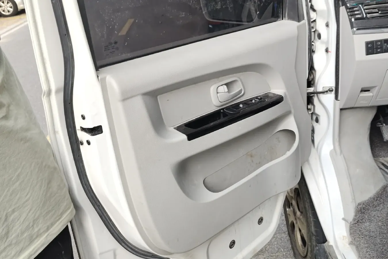 2021 JinBei New Sea Lion X30L 1.5L 102HP L4 5MT,autocango,china used car exporter,china ev exporter,chinese used car exporter,chinese used ev exporter