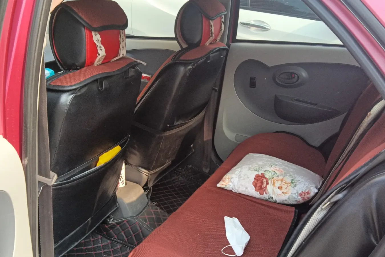 2010 FAW Vita V2 1.3L 91HP L4 5MT,autocango,china used car exporter,china ev exporter,chinese used car exporter,chinese used ev exporter