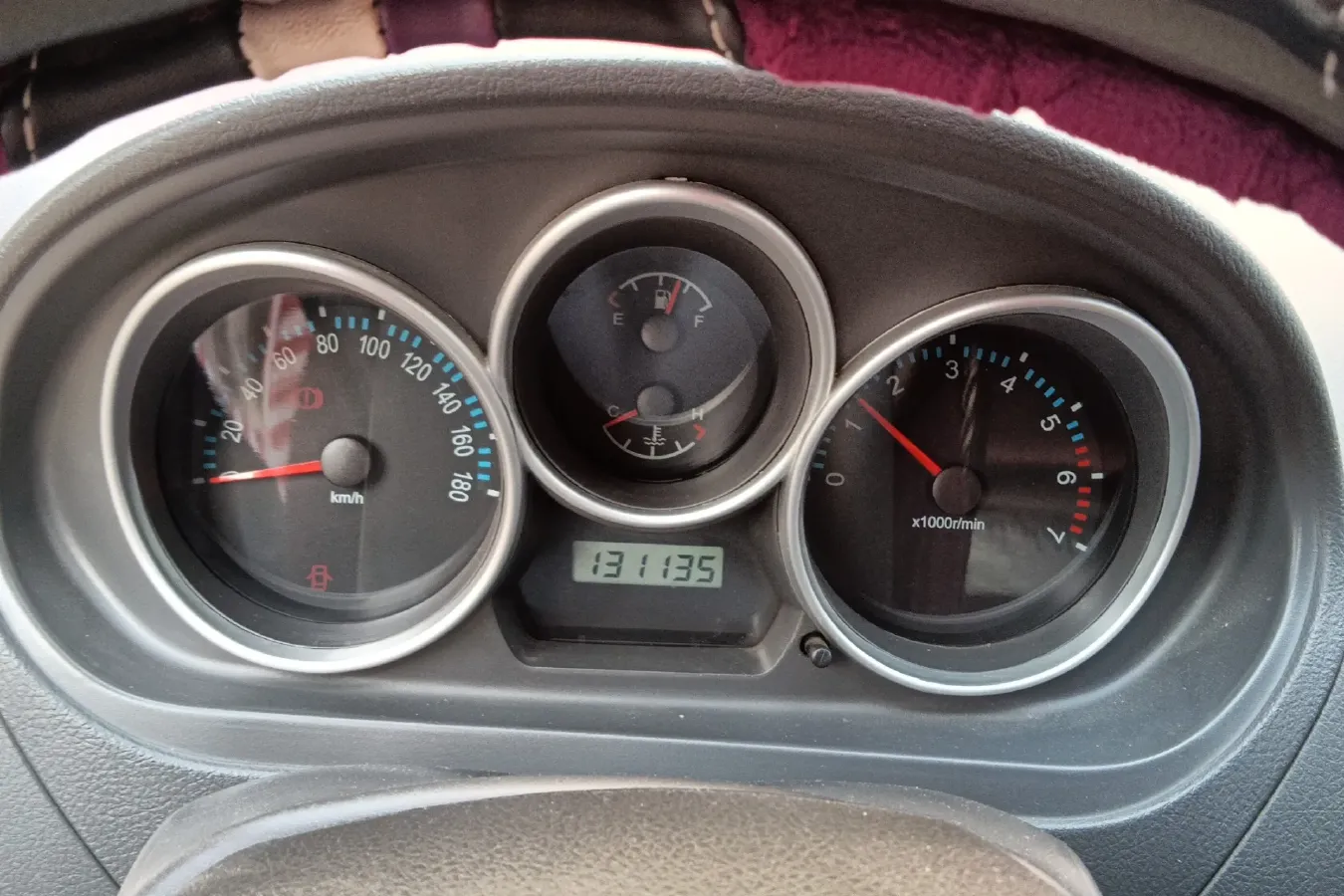 2010 FAW Vita V2 1.3L 91HP L4 5MT,autocango,china used car exporter,china ev exporter,chinese used car exporter,chinese used ev exporter