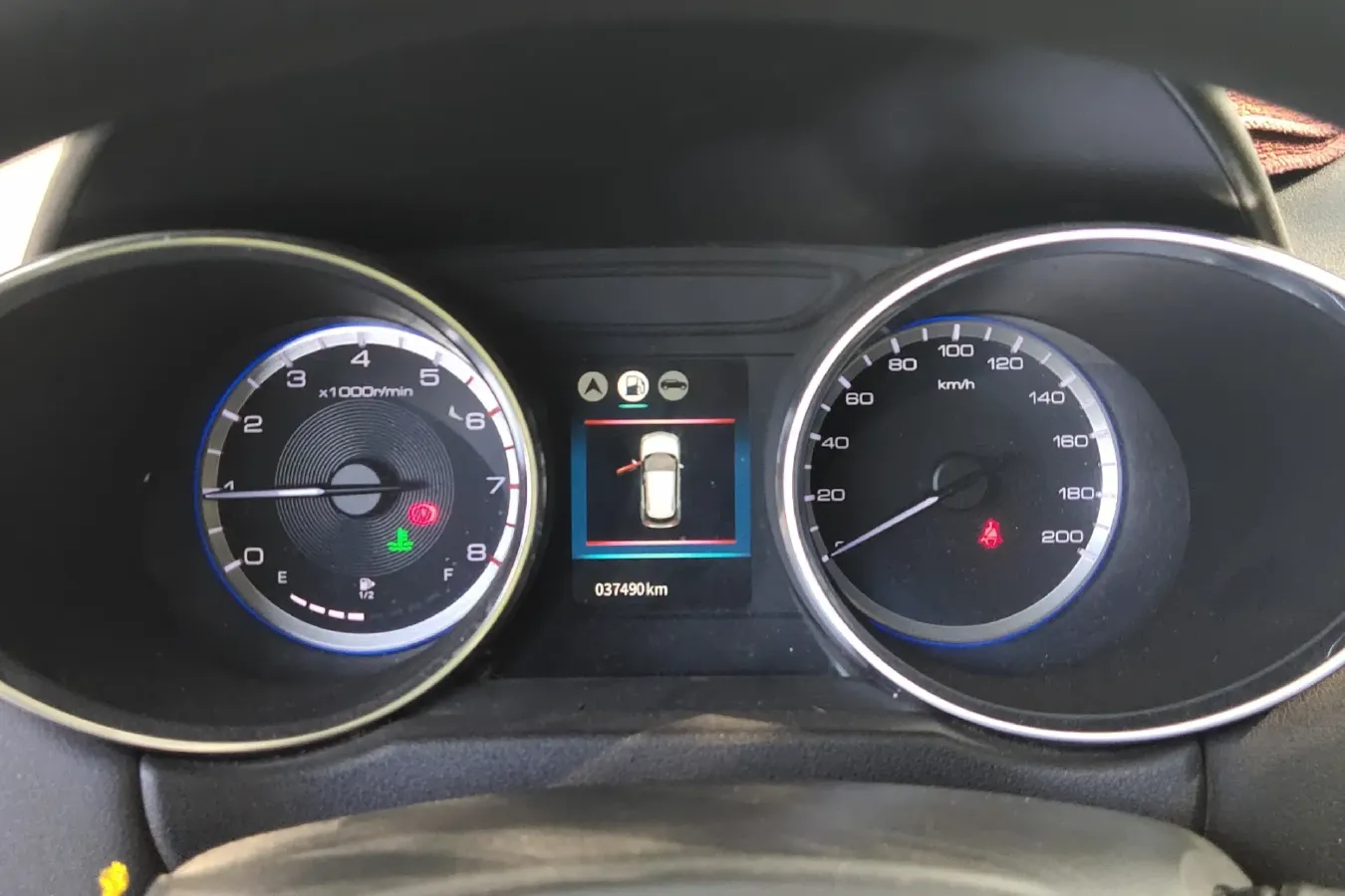 2017 DongFeng Aeolus AX4 1.6L 124HP L4 5MT,autocango,china used car exporter,china ev exporter,chinese used car exporter,chinese used ev exporter