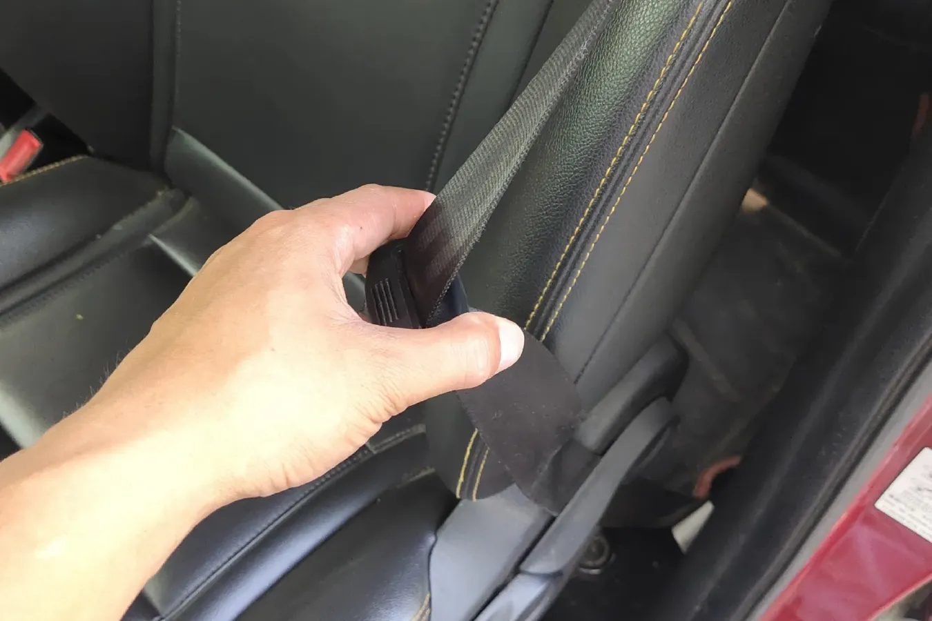 2017 DongFeng Aeolus AX4 1.6L 124HP L4 5MT,autocango,china used car exporter,china ev exporter,chinese used car exporter,chinese used ev exporter