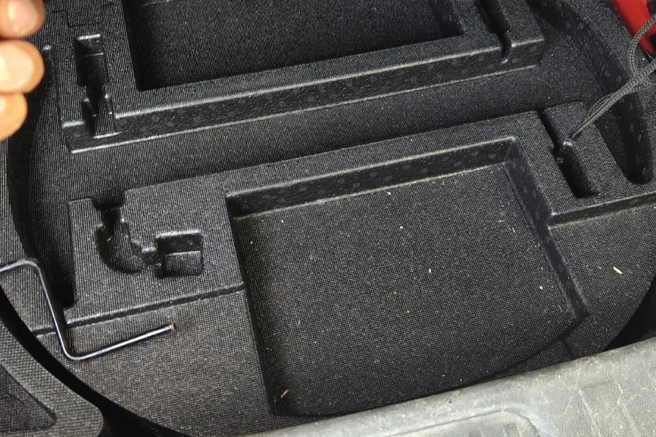 2017 DongFeng Aeolus AX4 1.6L 124HP L4 5MT,autocango,china used car exporter,china ev exporter,chinese used car exporter,chinese used ev exporter