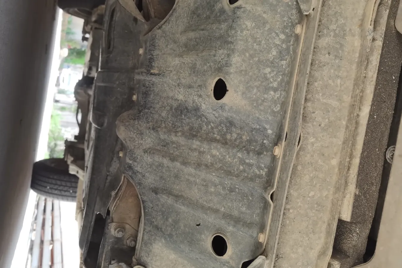 2013 Nissan Paladin 2.4L 150HP L4 5MT,autocango,china used car exporter,china ev exporter,chinese used car exporter,chinese used ev exporter