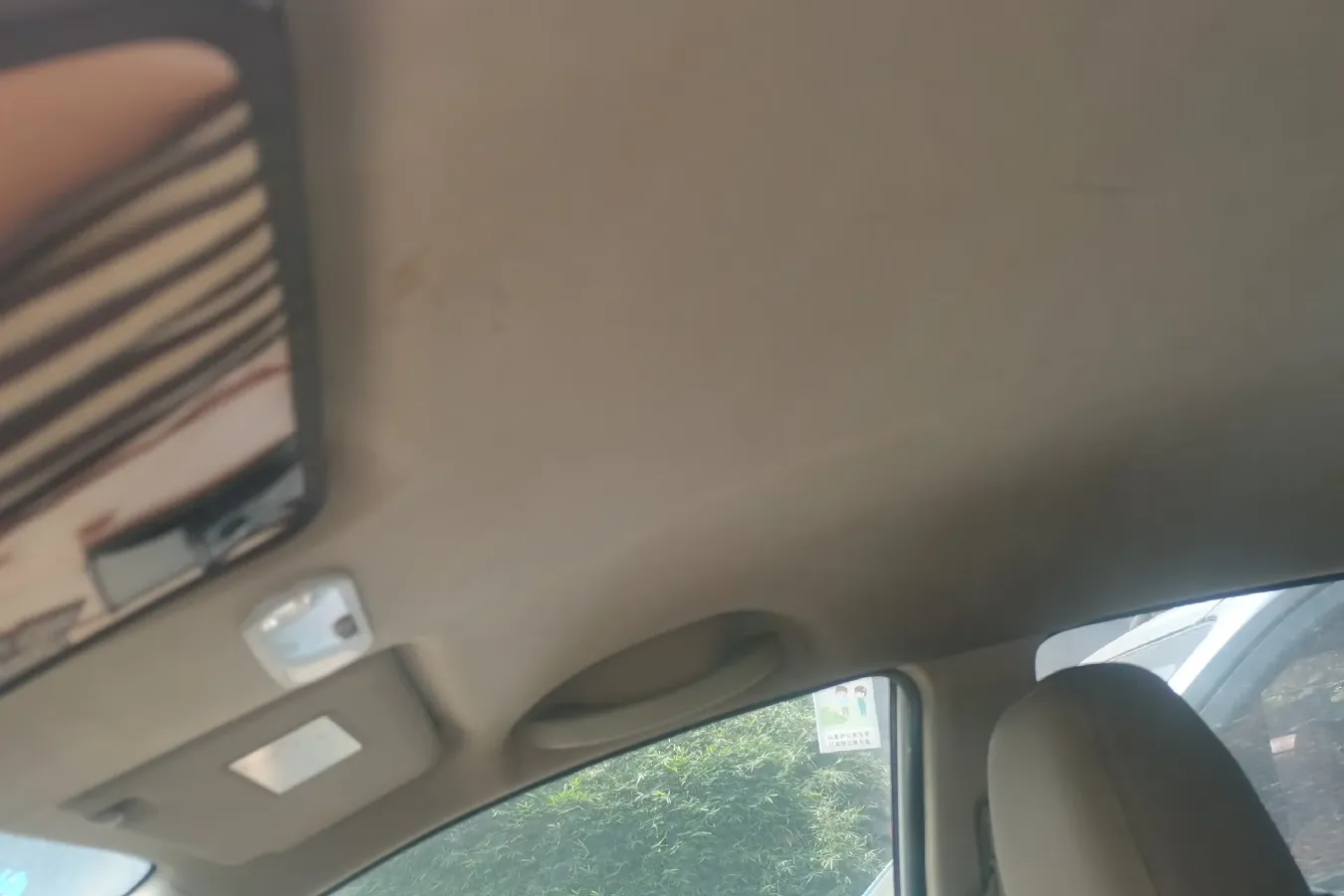 2013 Venucia R50 1.6L 117HP L4 4AT,autocango,china used car exporter,china ev exporter,chinese used car exporter,chinese used ev exporter