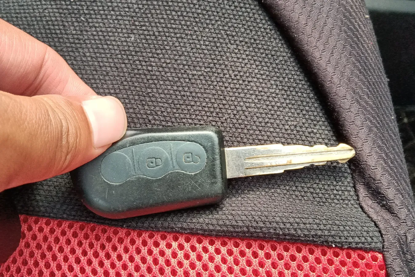 2015 ChangAn Oshan Eulove 1.2L 90HP L4 5MT,autocango,china used car exporter,china ev exporter,chinese used car exporter,chinese used ev exporter