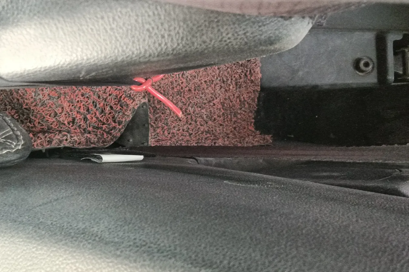 2015 ChangAn Oshan Eulove 1.2L 90HP L4 5MT,autocango,china used car exporter,china ev exporter,chinese used car exporter,chinese used ev exporter