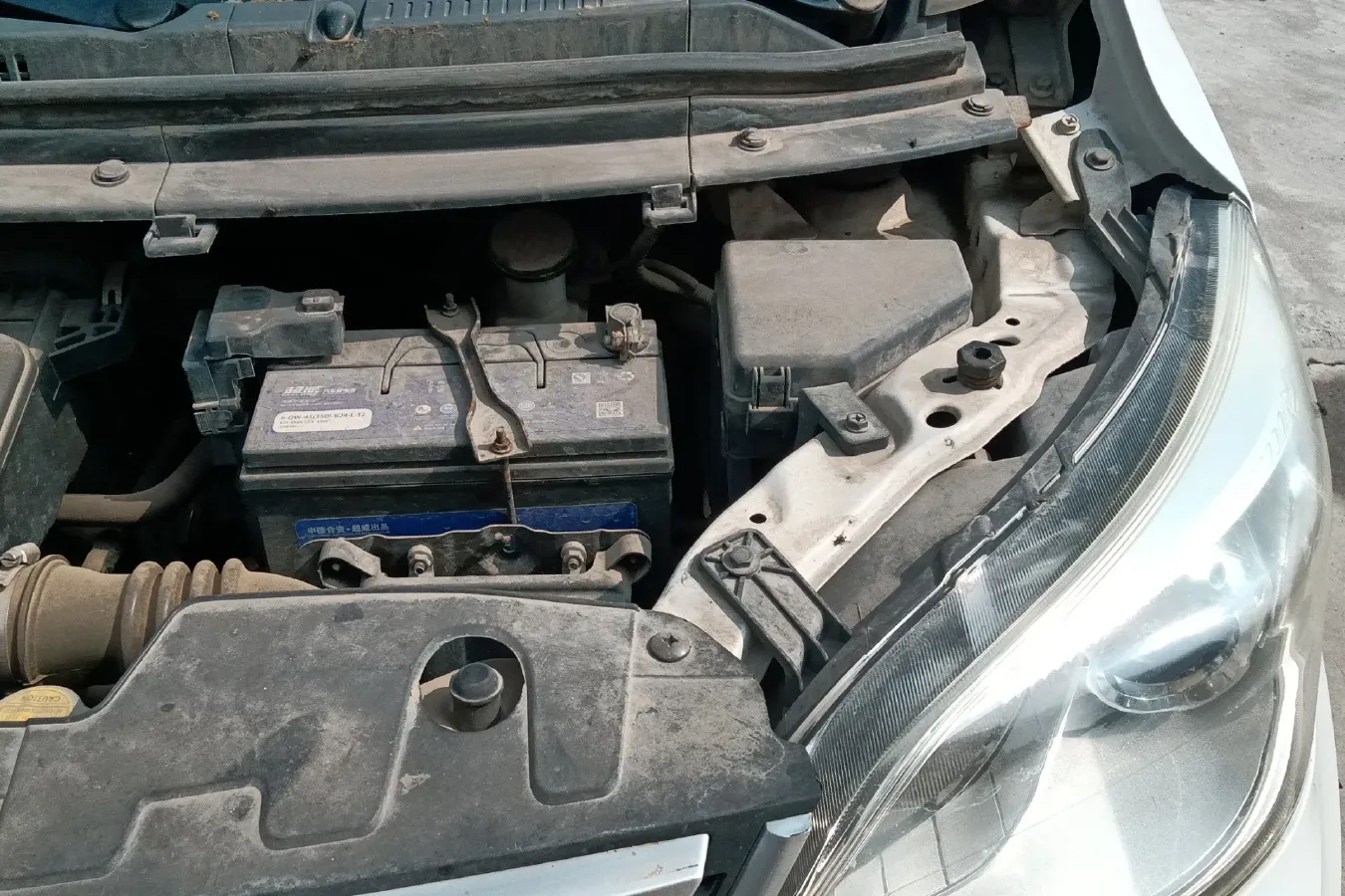 2015 ChangAn Oshan Eulove 1.2L 90HP L4 5MT,autocango,china used car exporter,china ev exporter,chinese used car exporter,chinese used ev exporter