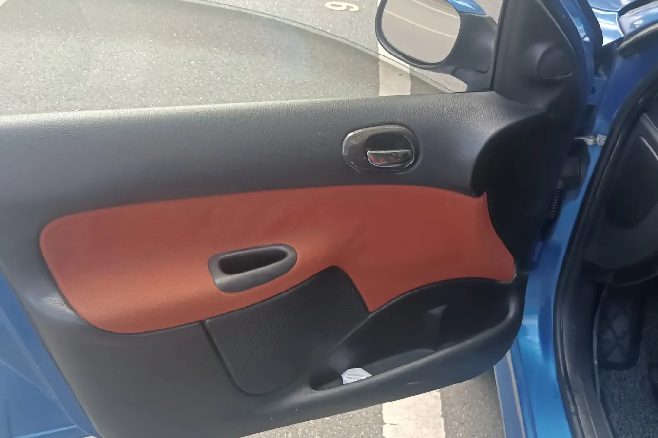 2012 Citroen C2 1.4L 76HP L4 5MT,autocango,china used car exporter,china ev exporter,chinese used car exporter,chinese used ev exporter