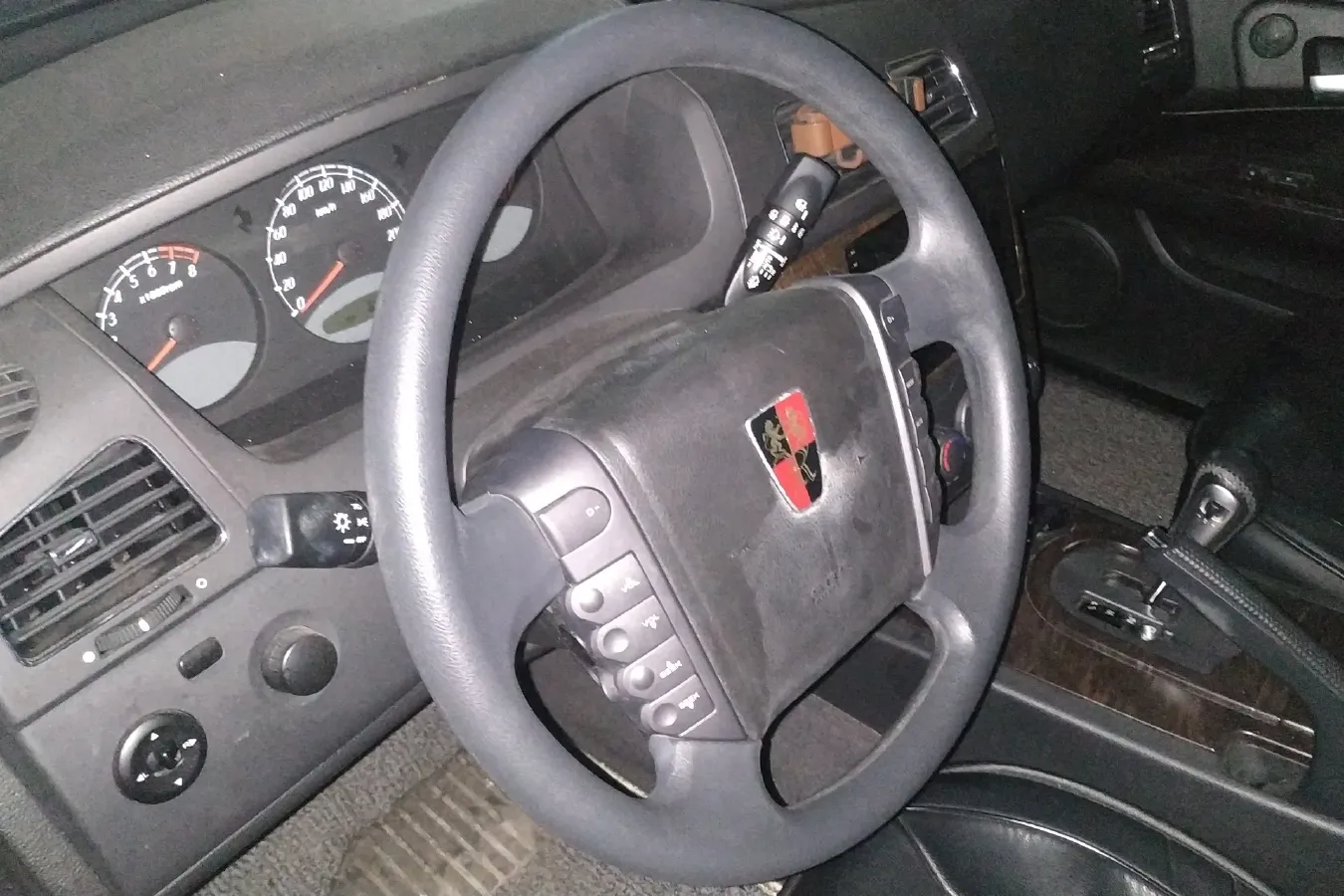 2014 Roewe W5 1.8T 160HP L4 6AT,autocango,china used car exporter,china ev exporter,chinese used car exporter,chinese used ev exporter