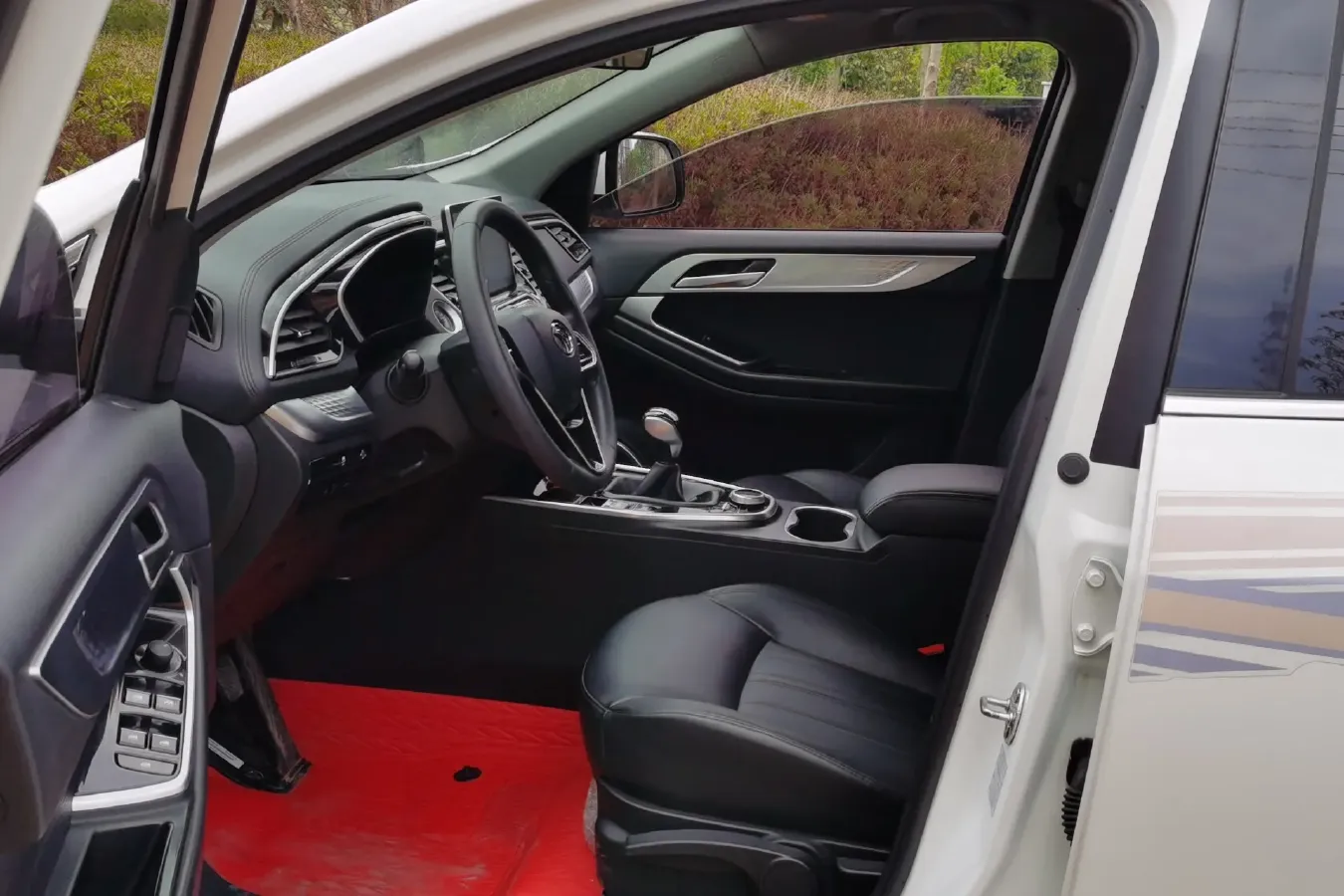 2018 Soueast DX7 1.5T 156HP L4 6MT,autocango,china used car exporter,china ev exporter,chinese used car exporter,chinese used ev exporter