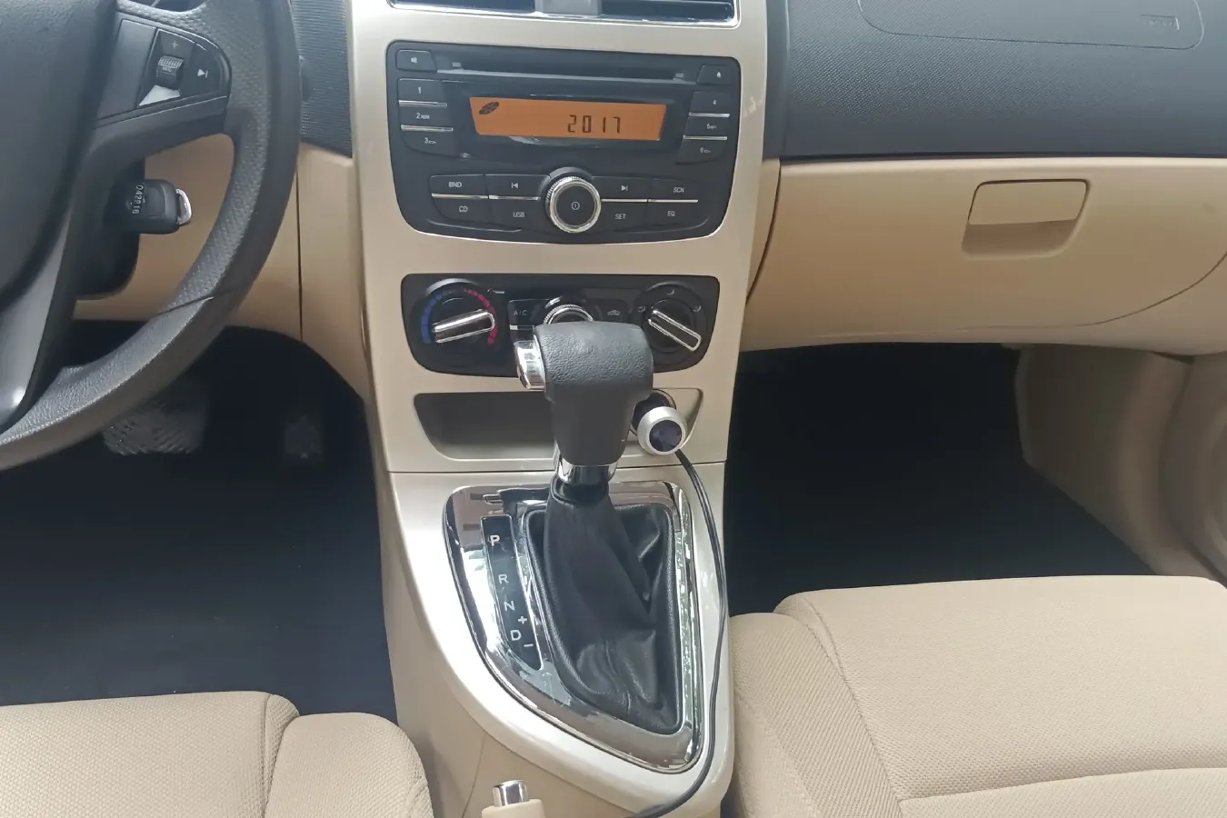 2013 Brilliance Auto H330 1.5L 105HP L4 4AT,autocango,china used car exporter,china ev exporter,chinese used car exporter,chinese used ev exporter