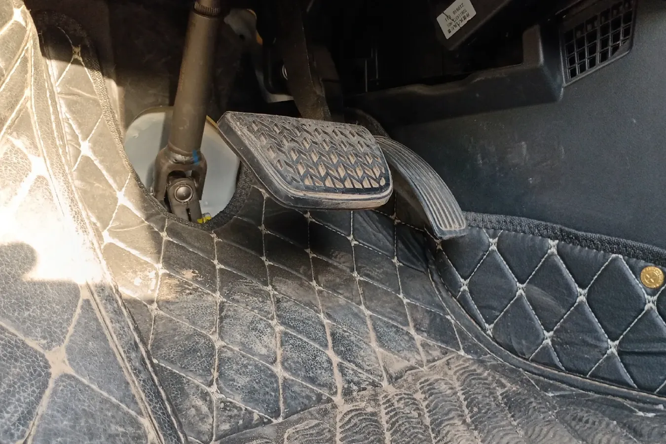 2021 DaYun YueHu BEV 32.85KWH,autocango,china used car exporter,china ev exporter,chinese used car exporter,chinese used ev exporter