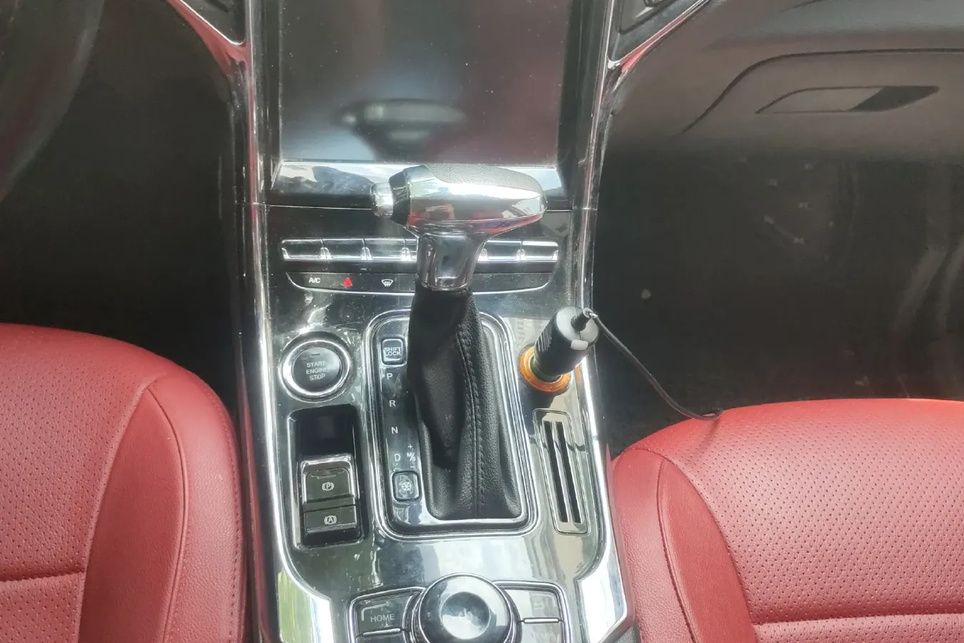 2017 Leopaard CS9 1.5L 113HP L4 CVT,autocango,china used car exporter,china ev exporter,chinese used car exporter,chinese used ev exporter