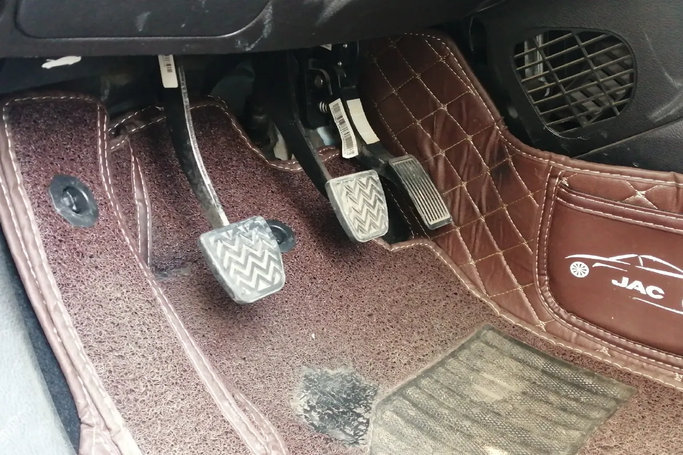 2017 JAC Refine S2mini 1.3L 99HP L4 5MT,autocango,china used car exporter,china ev exporter,chinese used car exporter,chinese used ev exporter