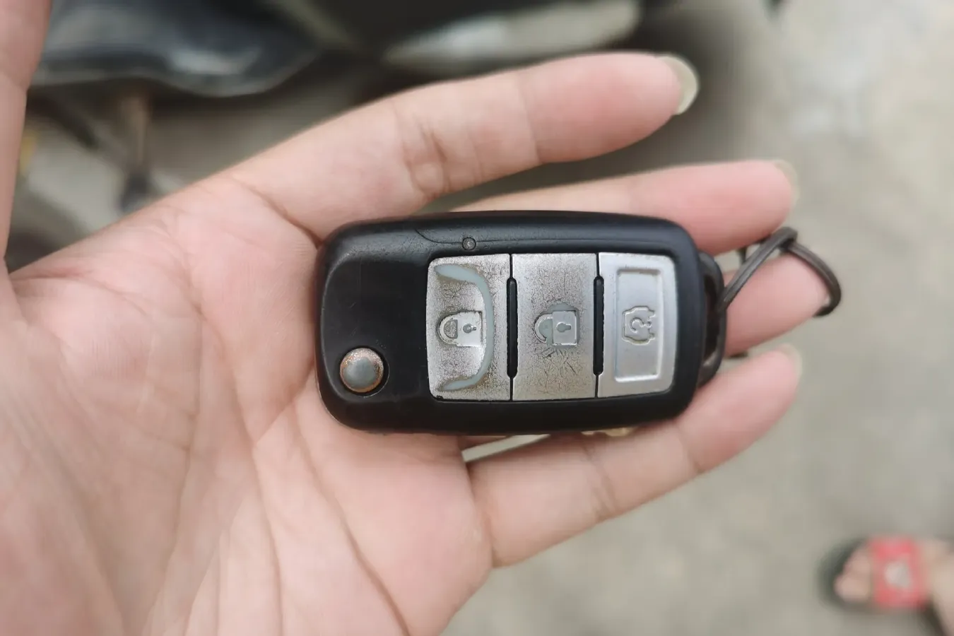 2013 DongFeng Fengon Fengon 1.5L 116HP L4 5MT,autocango,china used car exporter,china ev exporter,chinese used car exporter,chinese used ev exporter