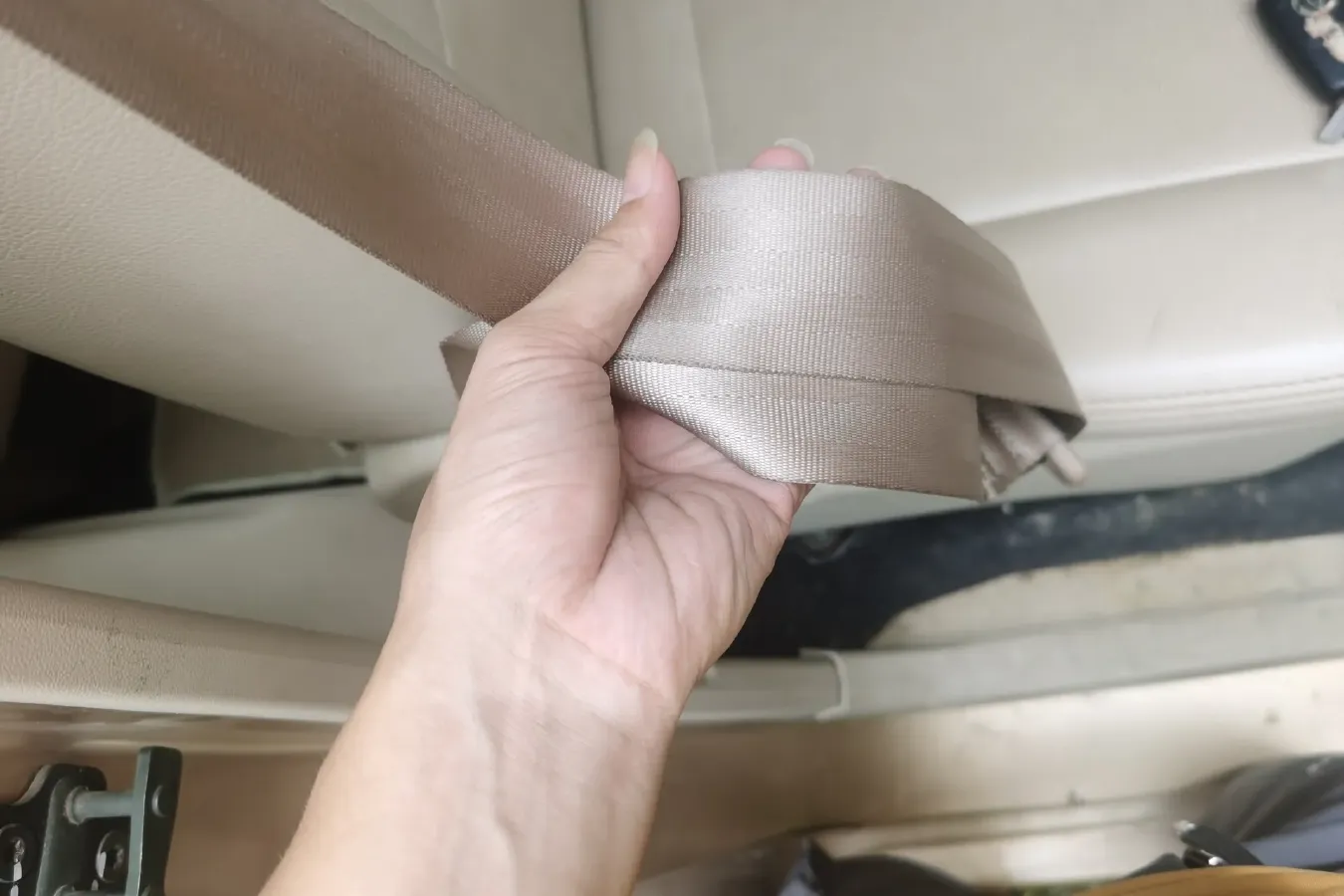 2013 DongFeng Fengon Fengon 1.5L 116HP L4 5MT,autocango,china used car exporter,china ev exporter,chinese used car exporter,chinese used ev exporter