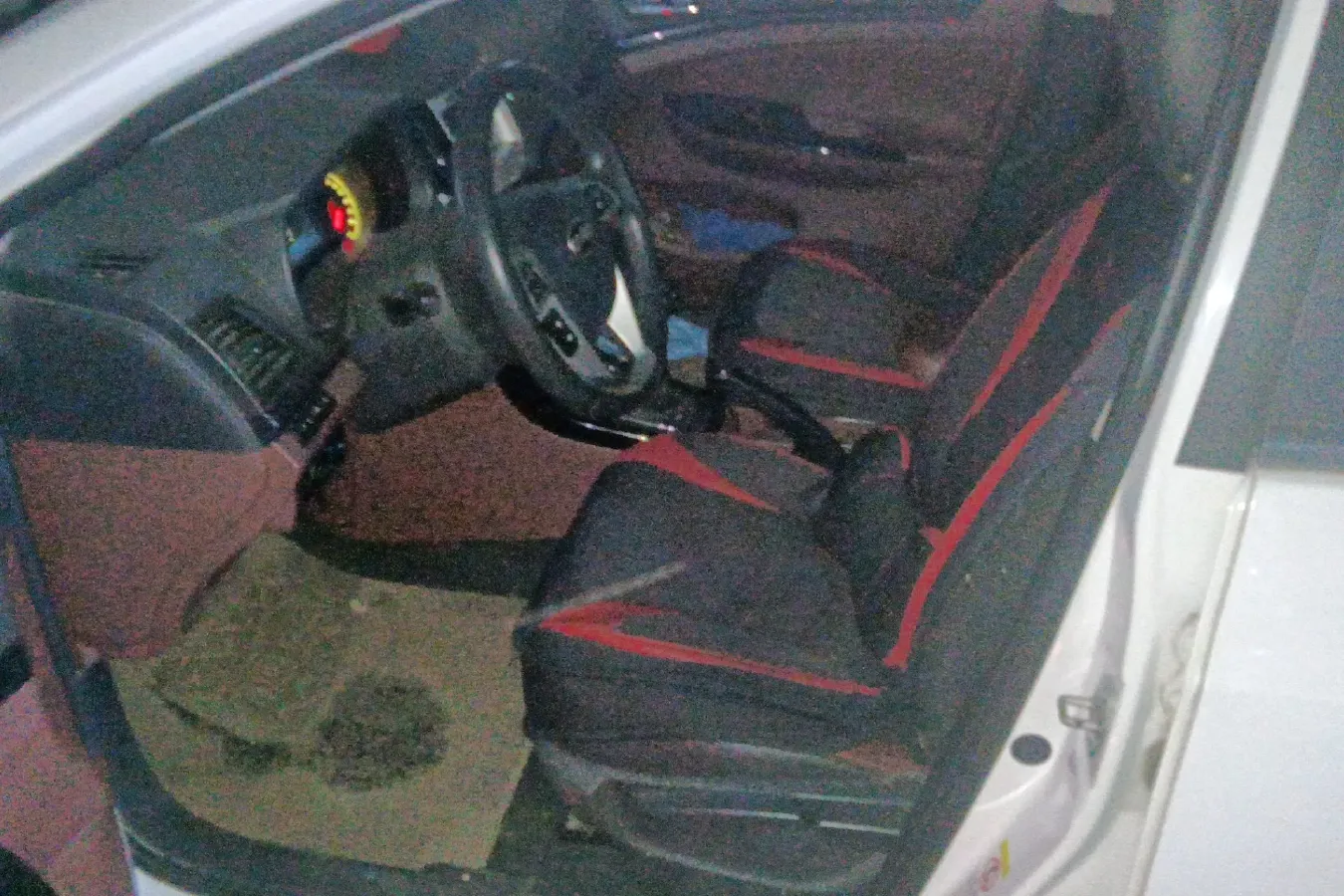 2015 BYD SuRui 1.5L 109HP L4 5MT,autocango,china used car exporter,china ev exporter,chinese used car exporter,chinese used ev exporter