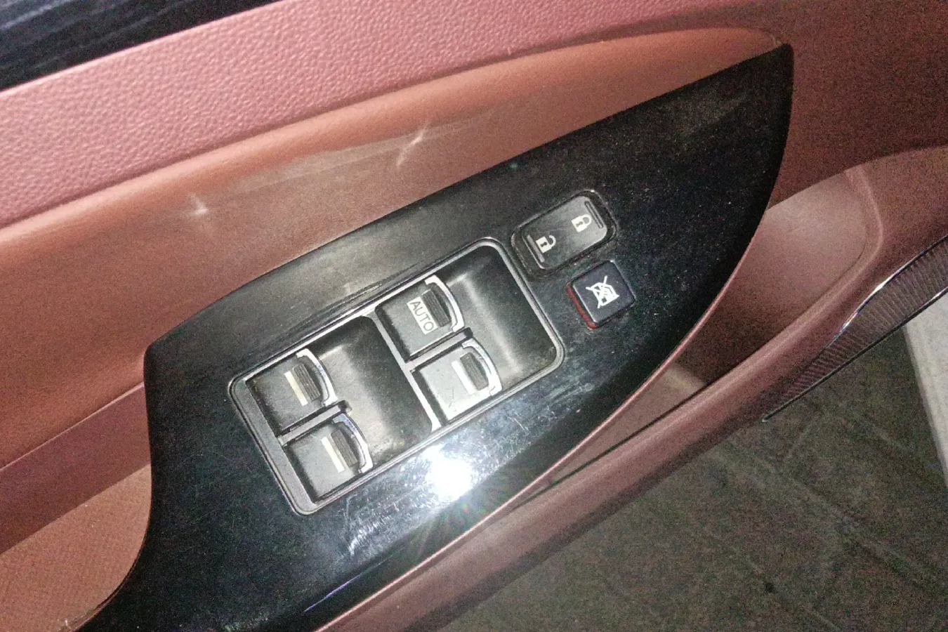 2015 BYD SuRui 1.5L 109HP L4 5MT,autocango,china used car exporter,china ev exporter,chinese used car exporter,chinese used ev exporter