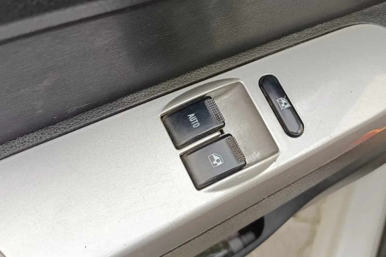 2015 ChangAn Oshan Eulove 1.2L 90HP L4 5MT,autocango,china used car exporter,china ev exporter,chinese used car exporter,chinese used ev exporter