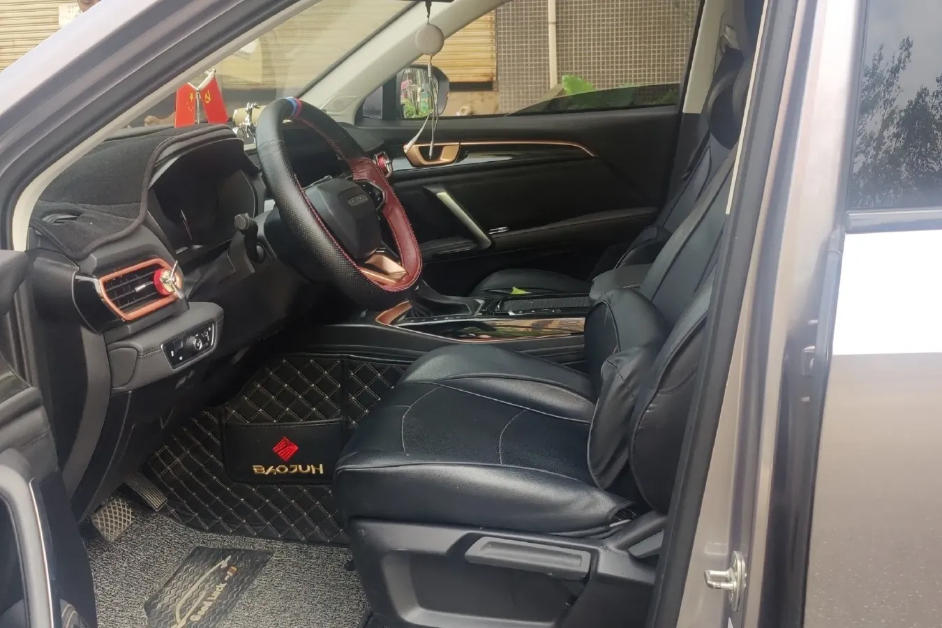 2019 BaoJun RS-5 1.5T 147HP L4 CVT,autocango,china used car exporter,china ev exporter,chinese used car exporter,chinese used ev exporter