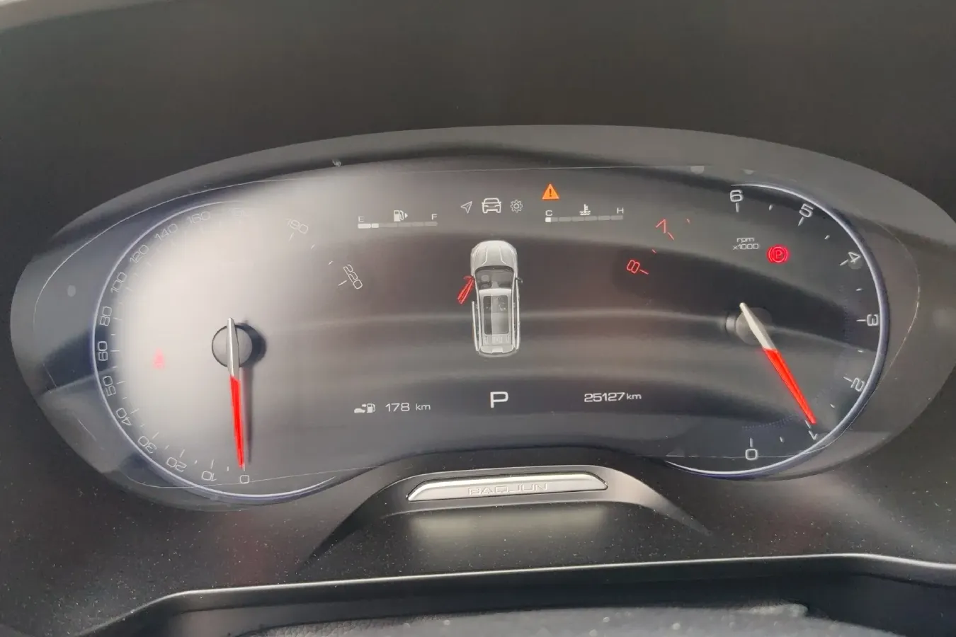 2019 BaoJun RS-5 1.5T 147HP L4 CVT,autocango,china used car exporter,china ev exporter,chinese used car exporter,chinese used ev exporter