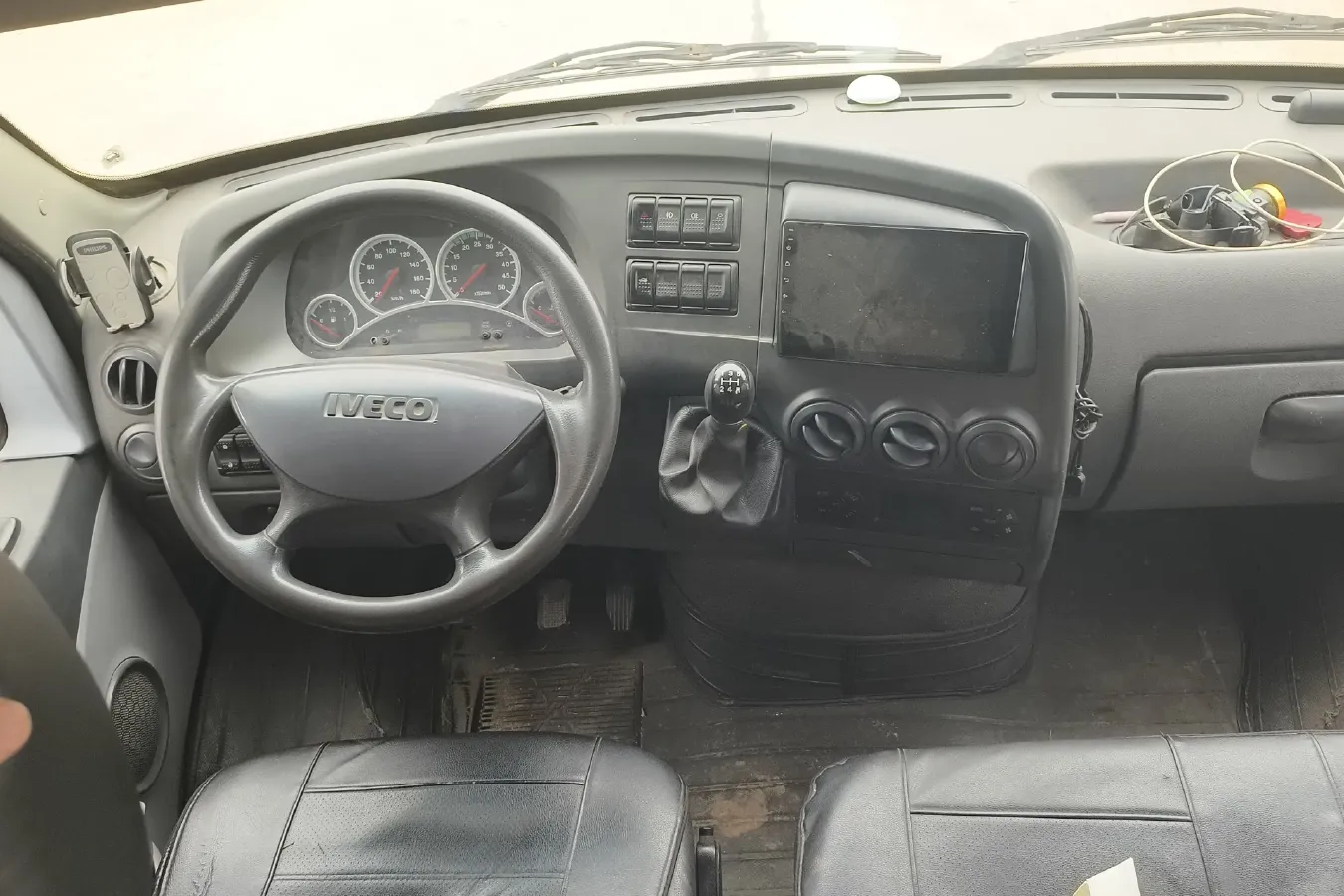 2012 Iveco BaoDi 2.5T 122HP L4 5MT,autocango,china used car exporter,china ev exporter,chinese used car exporter,chinese used ev exporter