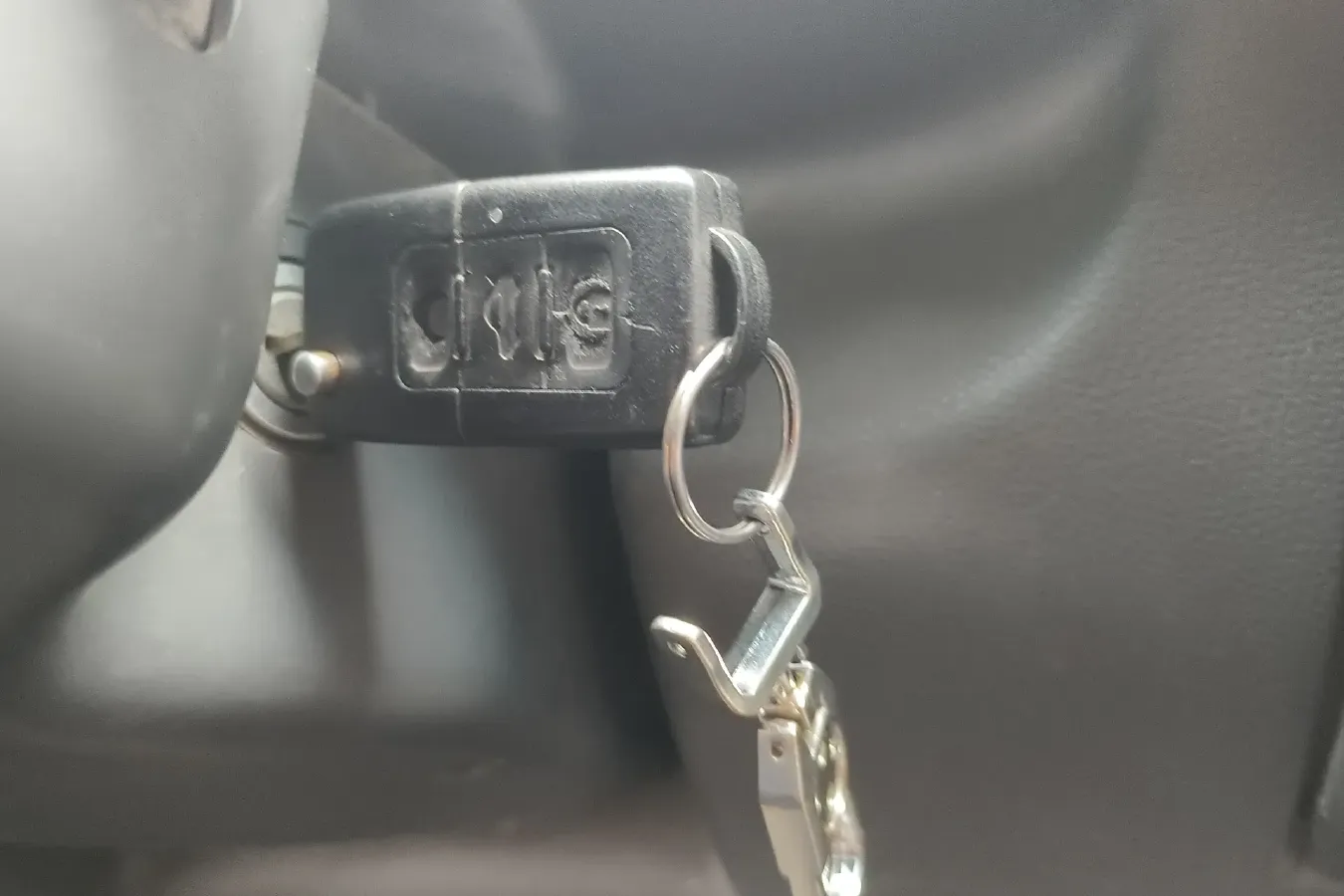 2012 Iveco BaoDi 2.5T 122HP L4 5MT,autocango,china used car exporter,china ev exporter,chinese used car exporter,chinese used ev exporter