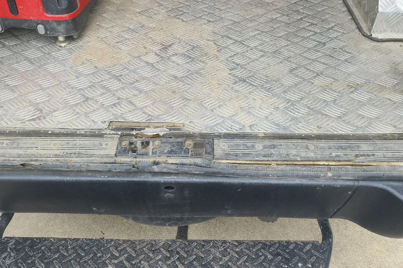 2012 Iveco BaoDi 2.5T 122HP L4 5MT,autocango,china used car exporter,china ev exporter,chinese used car exporter,chinese used ev exporter