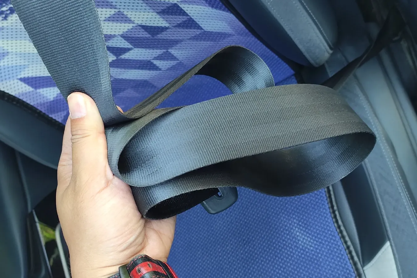 2019 BaoJun RM-5 1.5T 147HP L4 CVT,autocango,china used car exporter,china ev exporter,chinese used car exporter,chinese used ev exporter