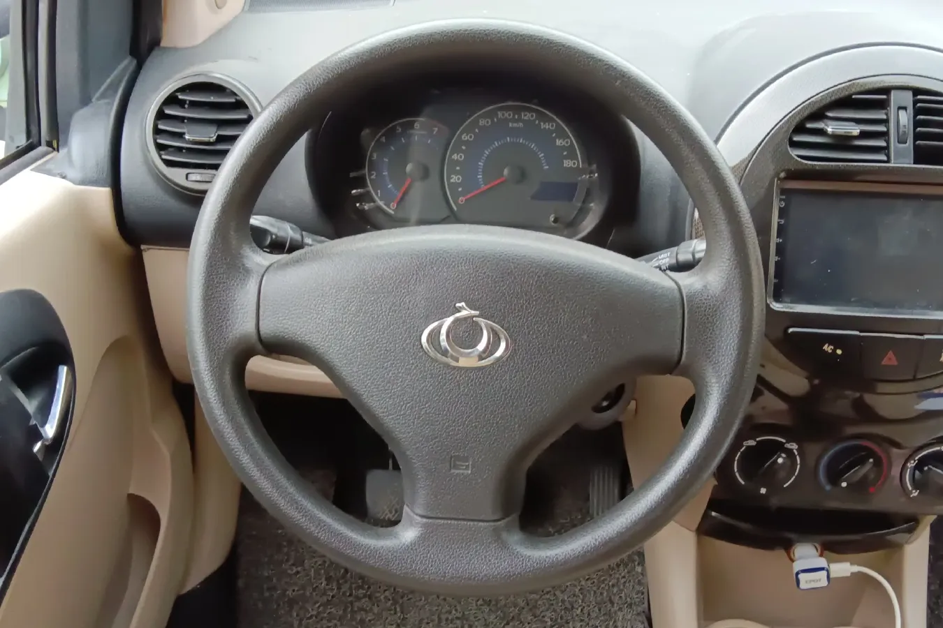 2011 Geely Panda Classic 1.0L 68HP L3 5MT,autocango,china used car exporter,china ev exporter,chinese used car exporter,chinese used ev exporter